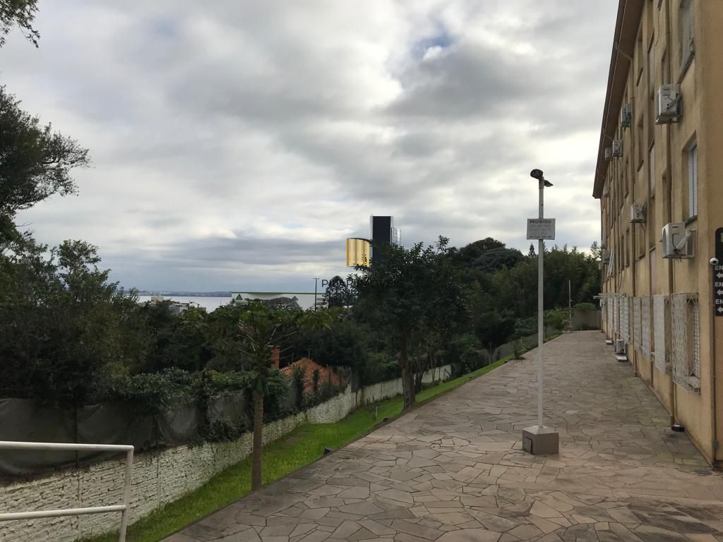 Apartamento no bairro Cristal - 1 dórmitório