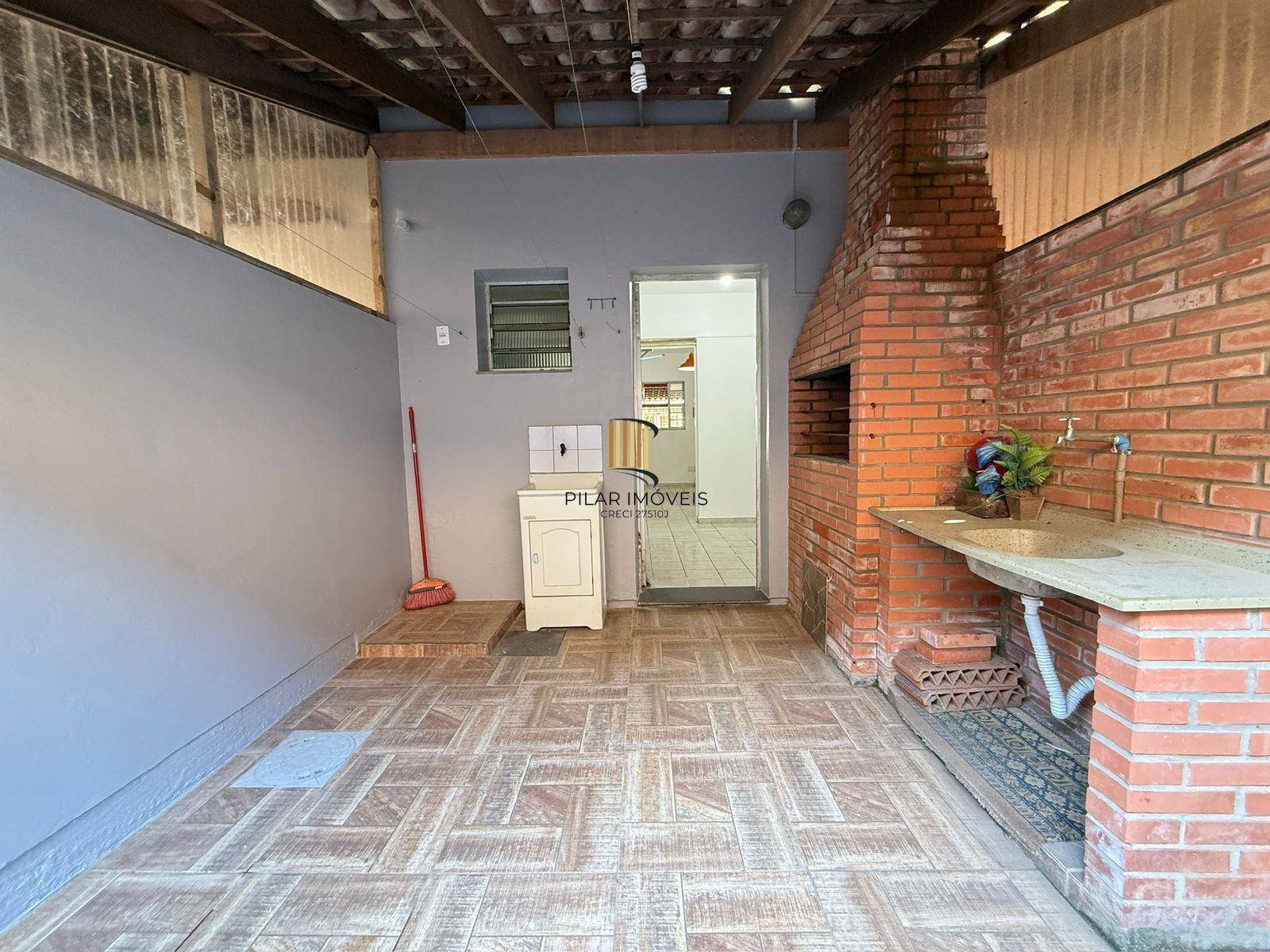 Casa impecável no residencial milano