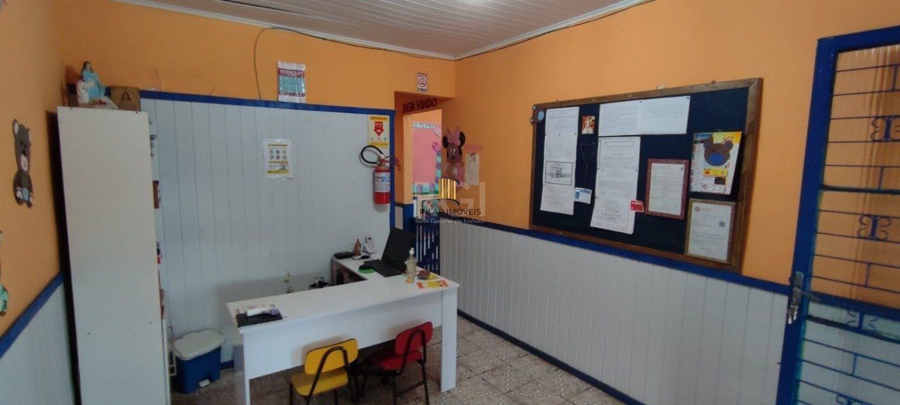 Prédio Comercial - (Creche) no Bairro Restinga
