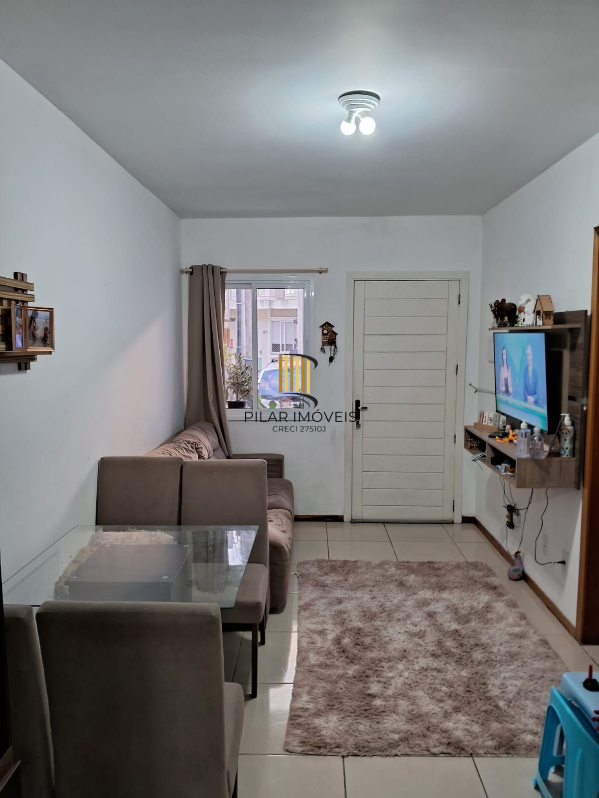 Casa de condomínio 2 dormitórios- Aberta Dos Morros