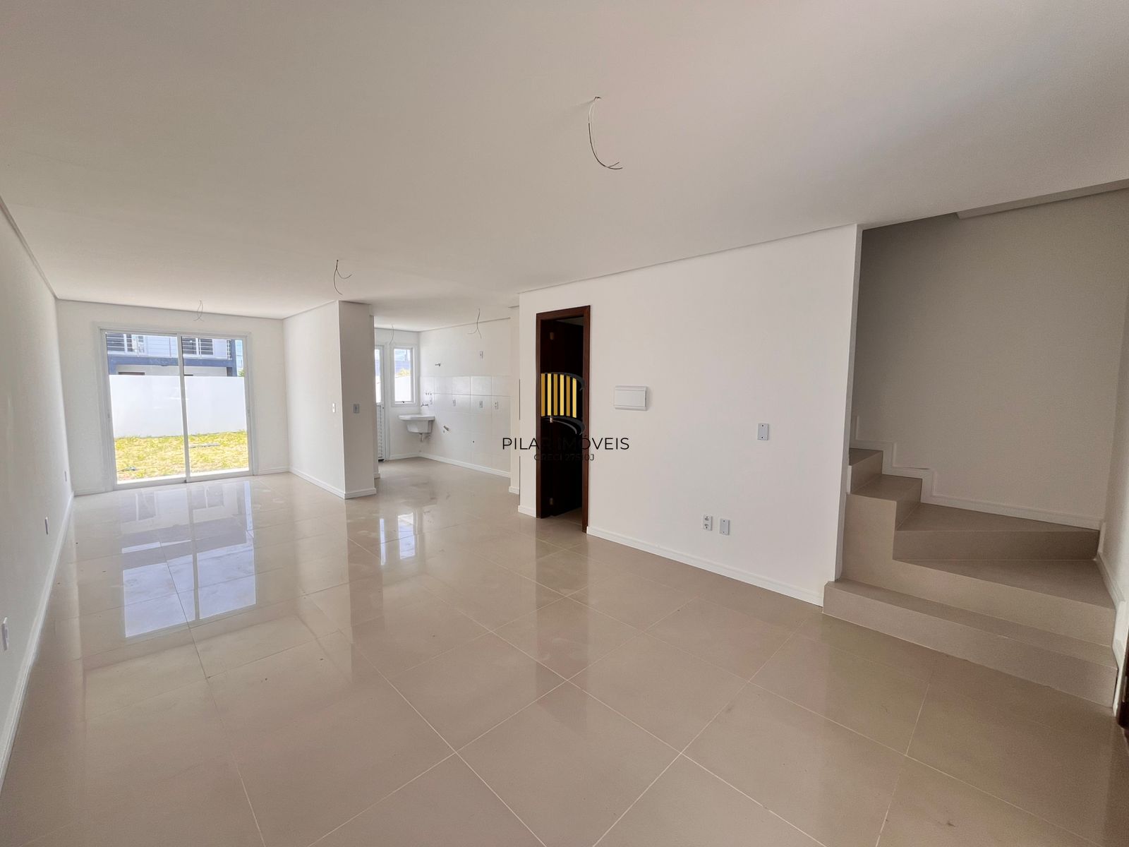 Casa no Bairro Aberta dos Morros - 3 Dormitórios Sendo 1 Suíte