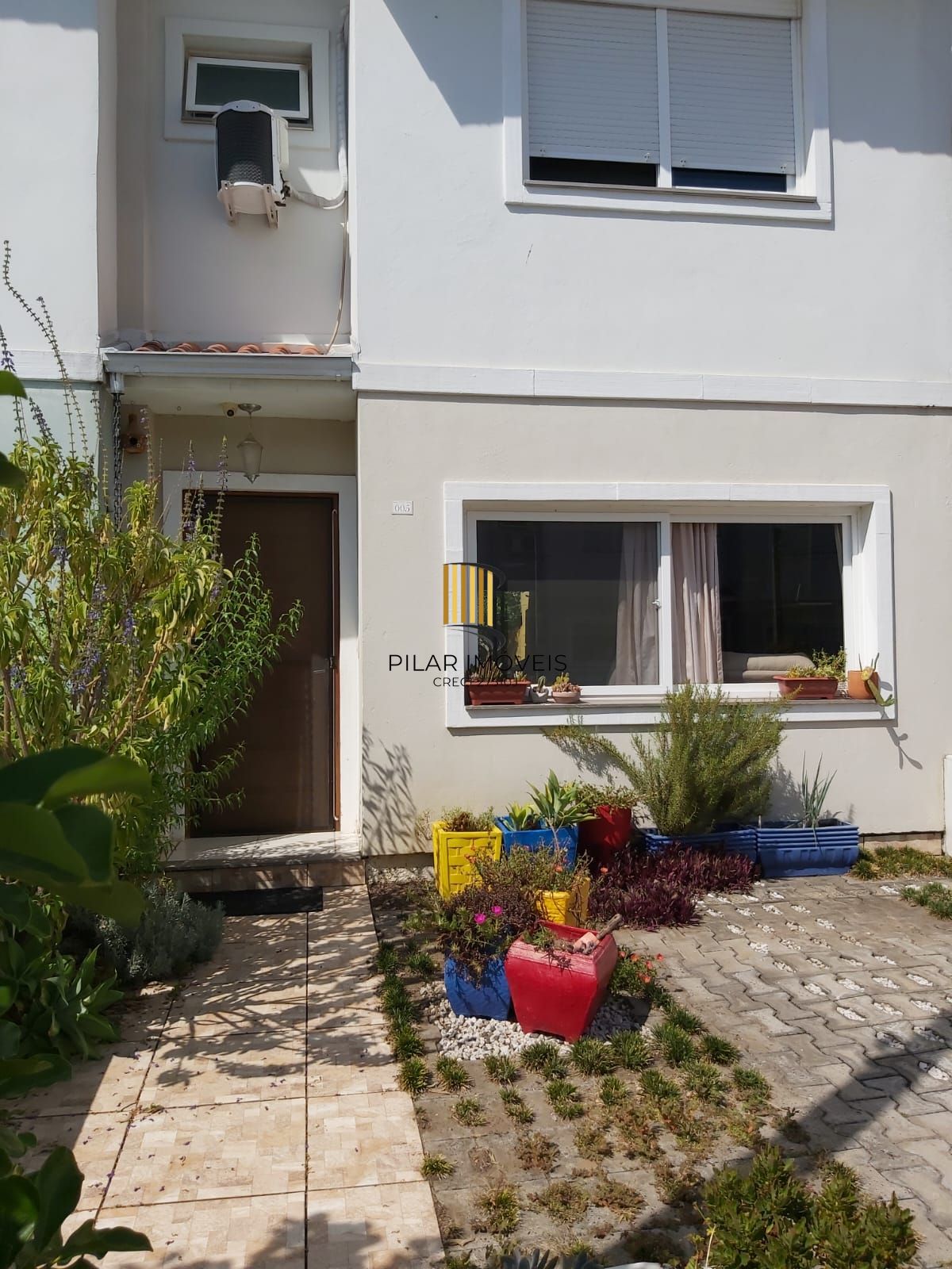 Casa de Condominio - 3 Dormitórios