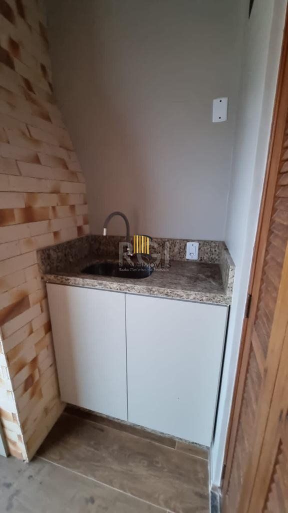 Sobrado Bairro Hípica - 3 Dormitórios