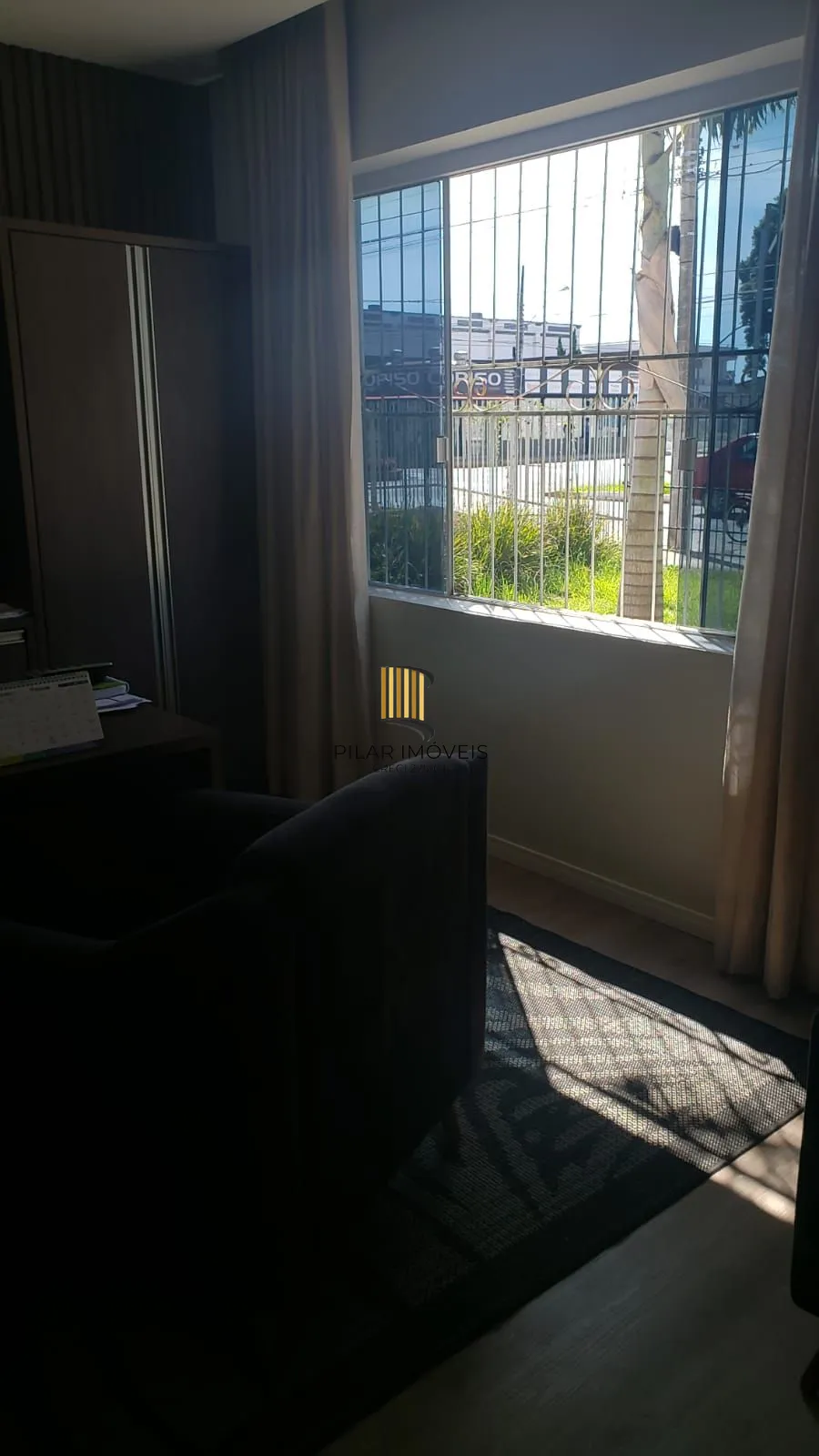 Casa Comercial 1 dormitório no bairro Centro
