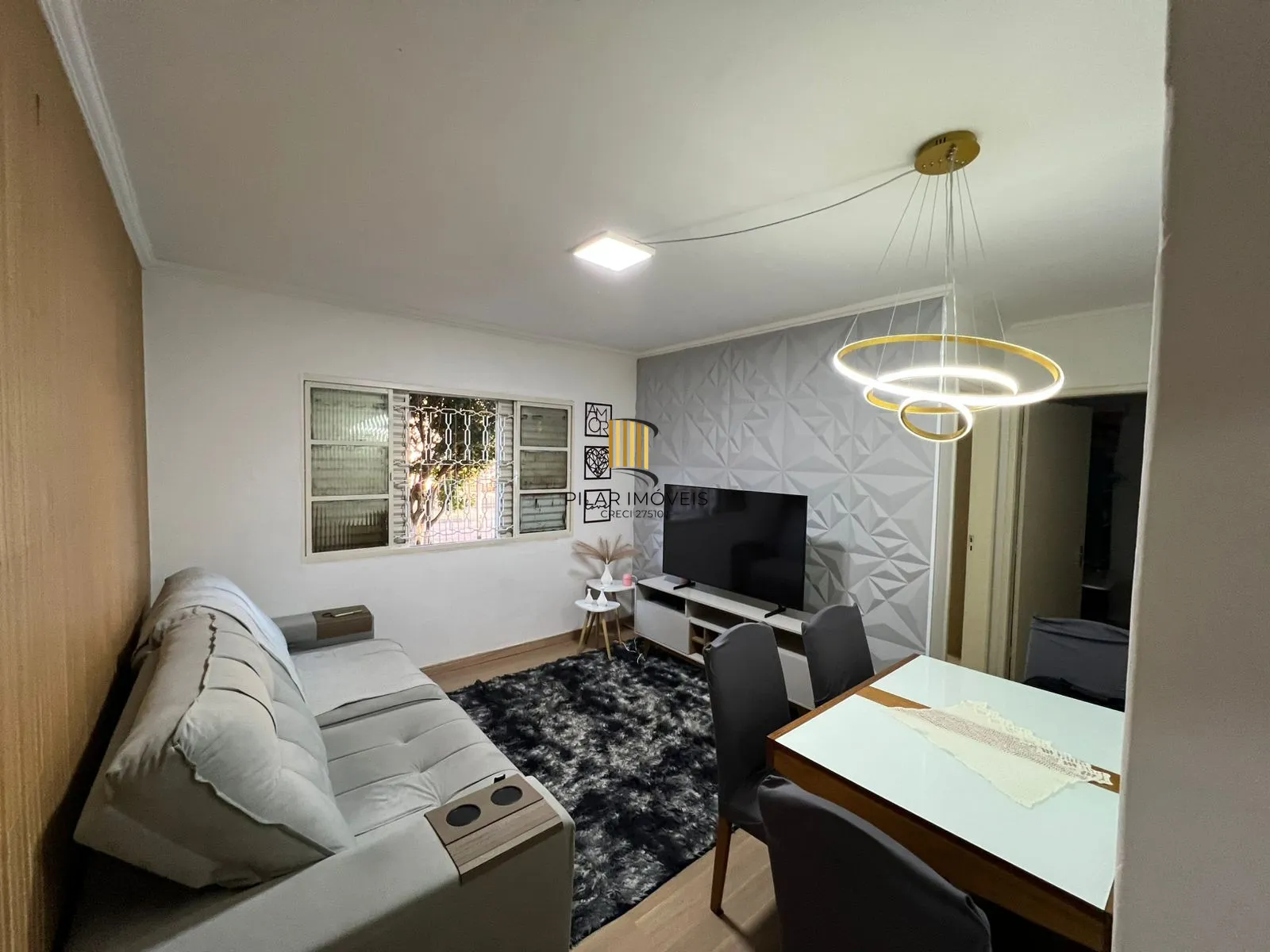 Lindo Apartamento Localizado no Bairro restinga de 2 dormitórios