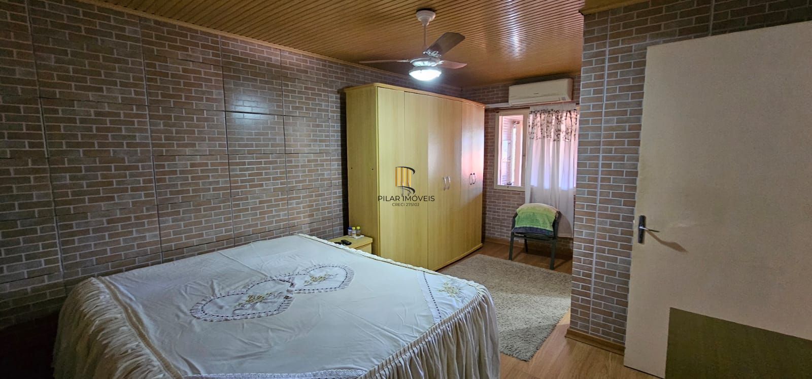 Casa 3 dormitórios Bairro Guarujá