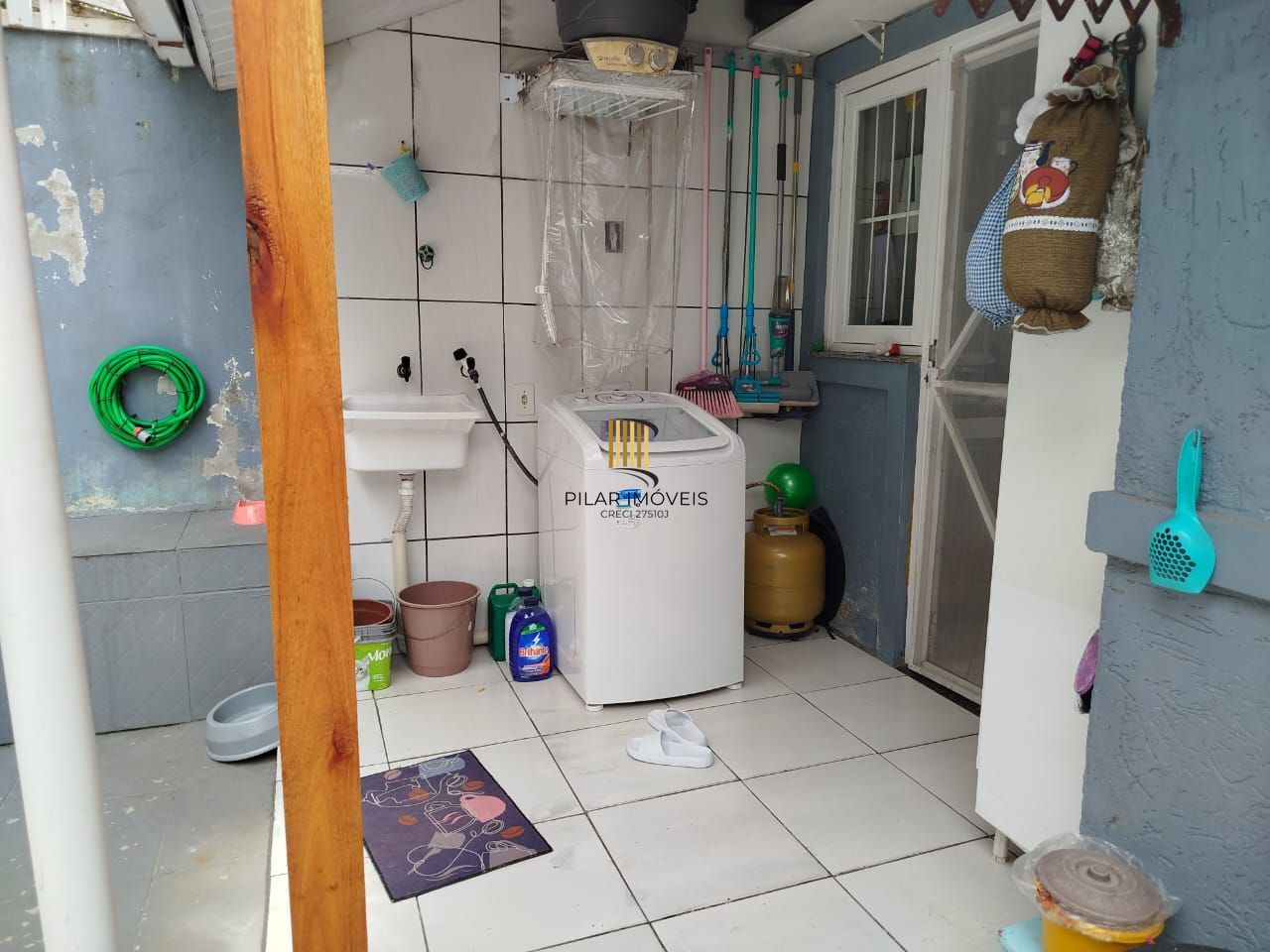 Casa no bairro Hípica - 2 dormitórios
