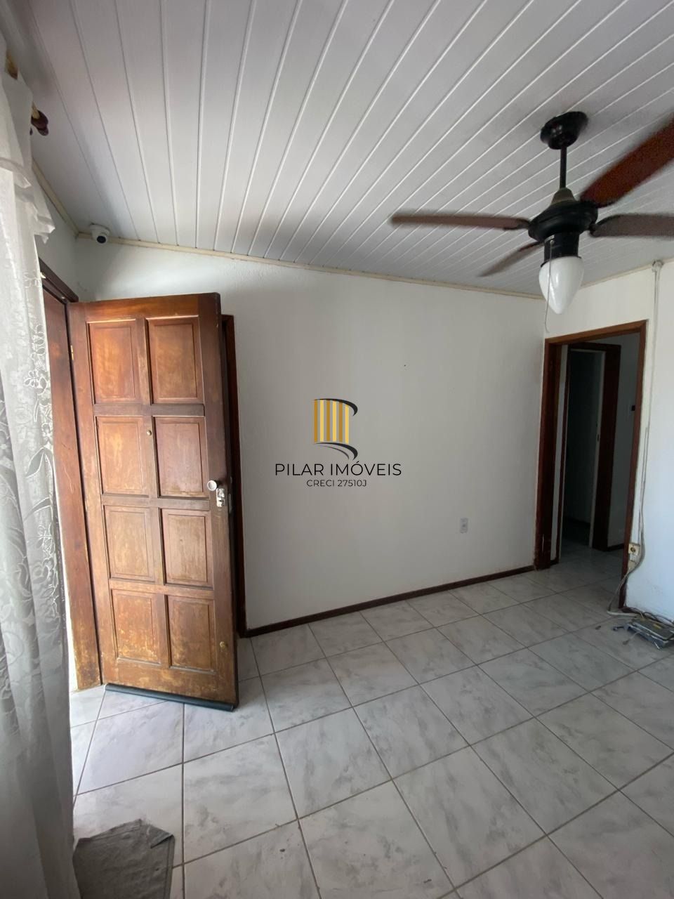 Casa no bairro restinga - 3 dormitórios