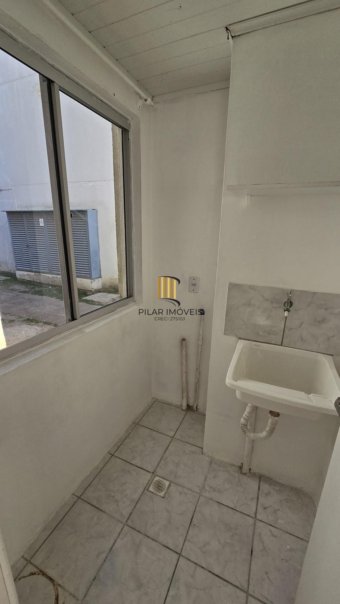 Apartamento no bairro Restinga 2 dormitórios 1 vaga