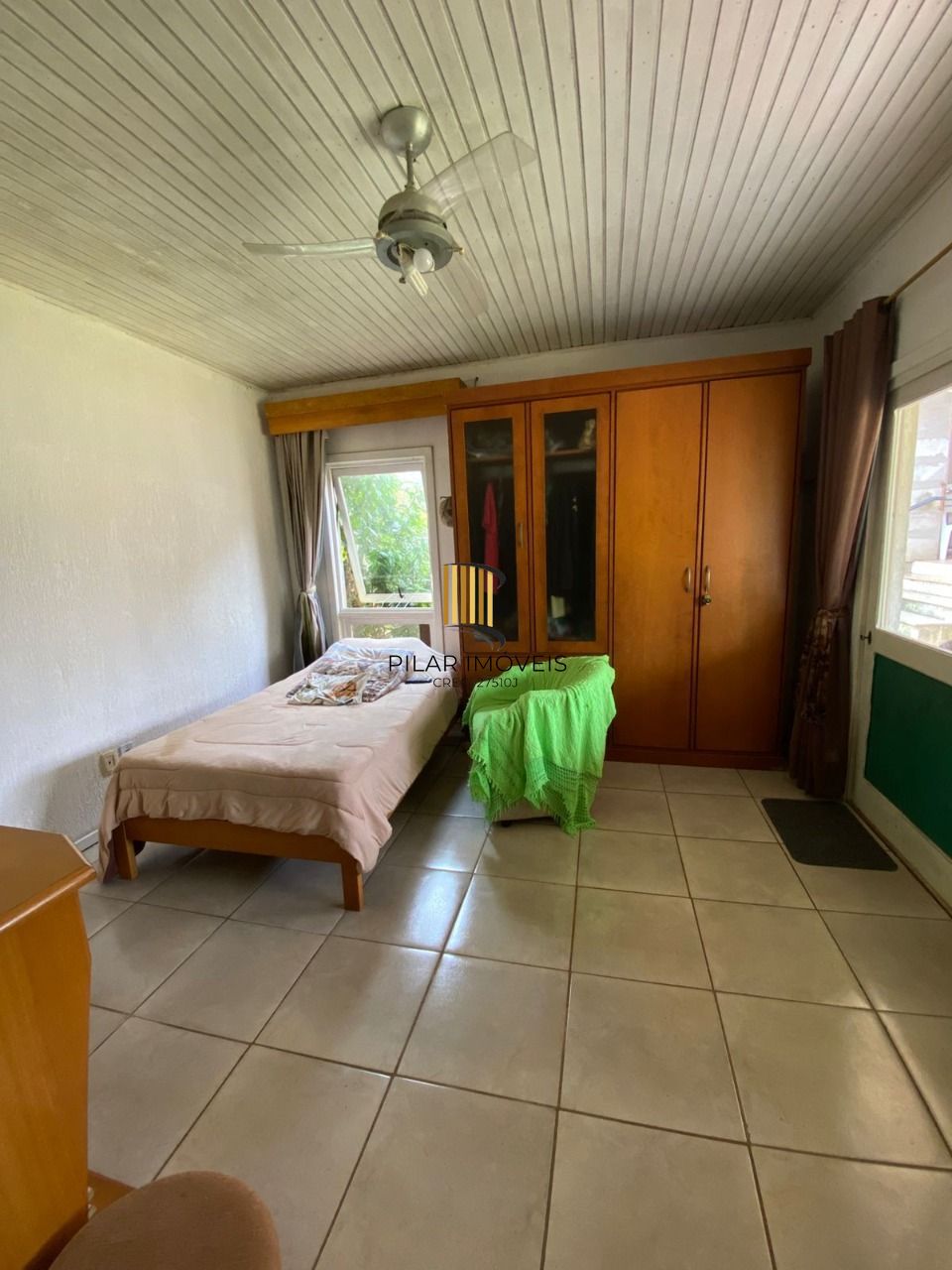 Casa no bairro Hípica - 3 dormitórios