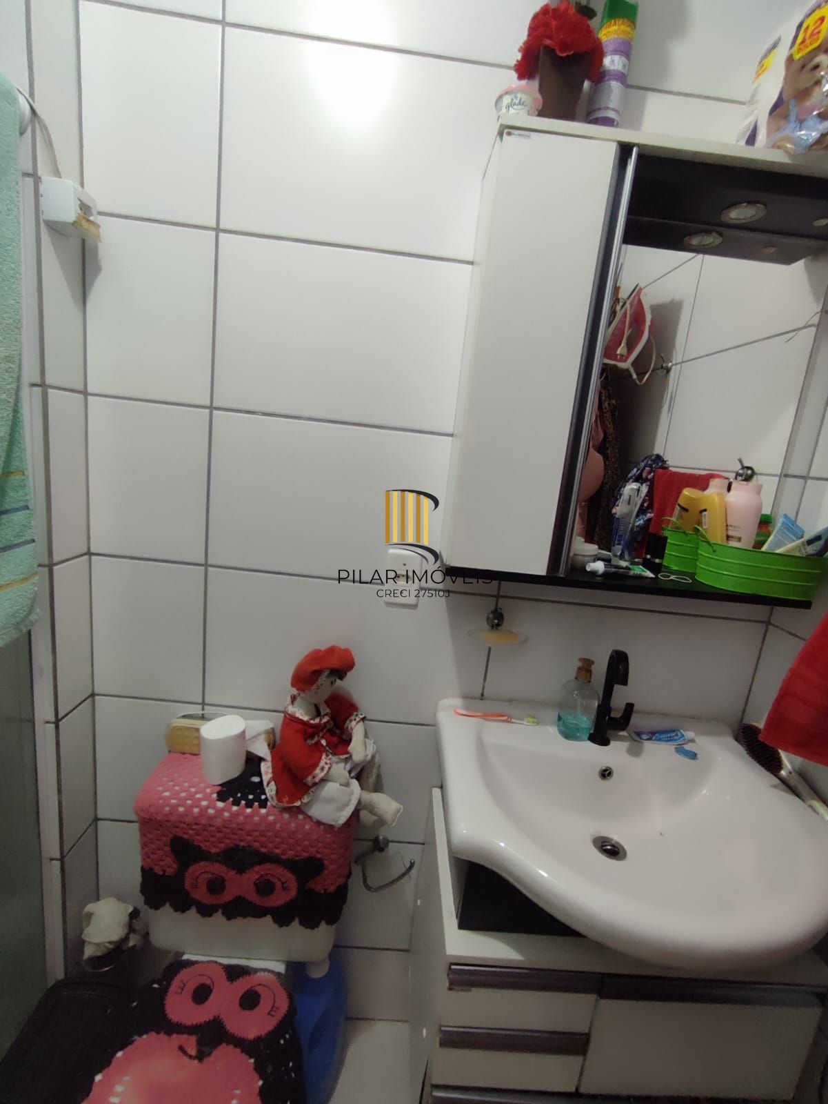 Casa no Bairro Restinga - 2 dormitórios