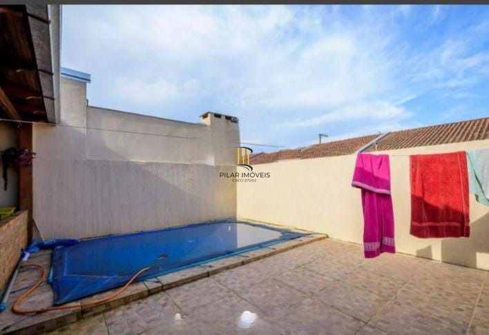 Casa com piscina no bairro Hípica - Moradas do Sul