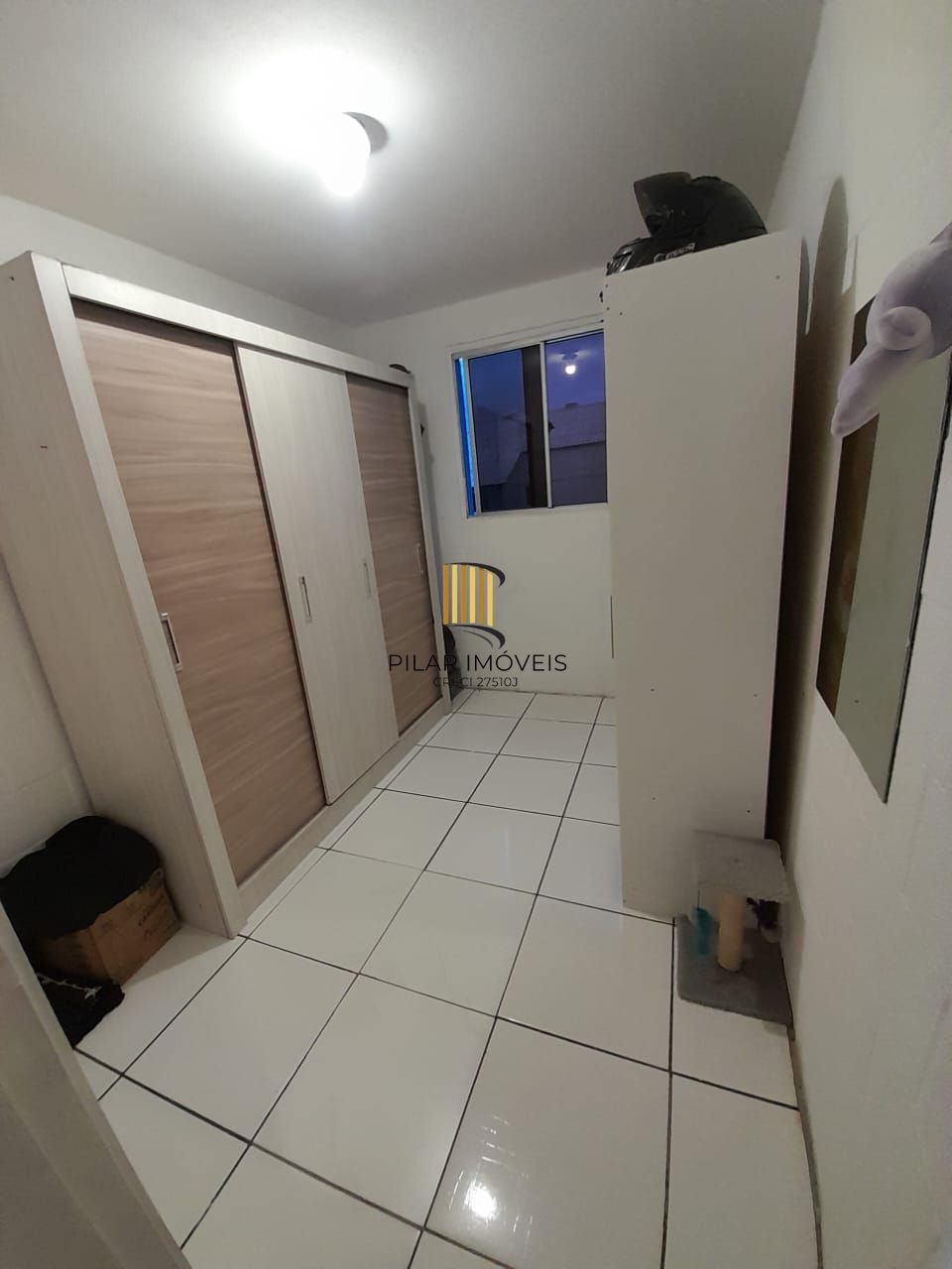 Apartamento no Bairro Campo Novo - 2 dormitórios
