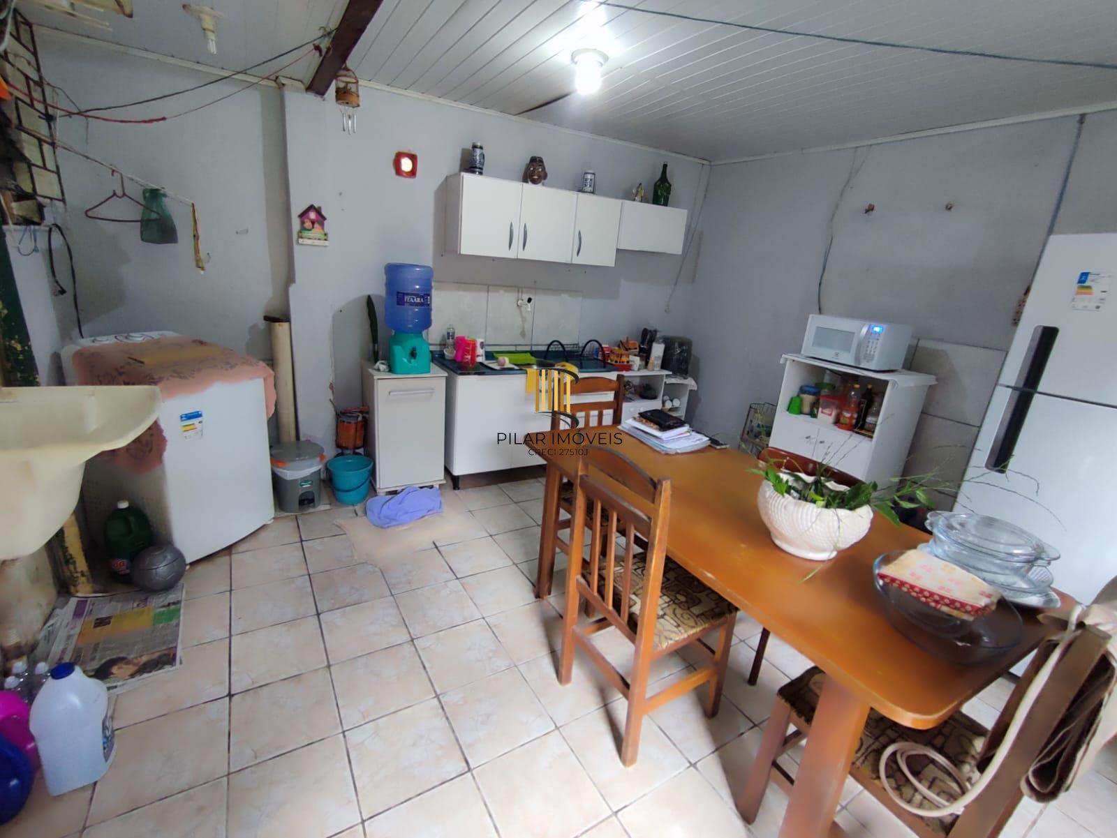 Casa de 3 dormitórios - Bairro restinga