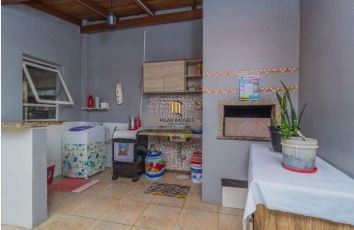 Sobrado em condomínio no bairro Hípica - 2 dormitórios