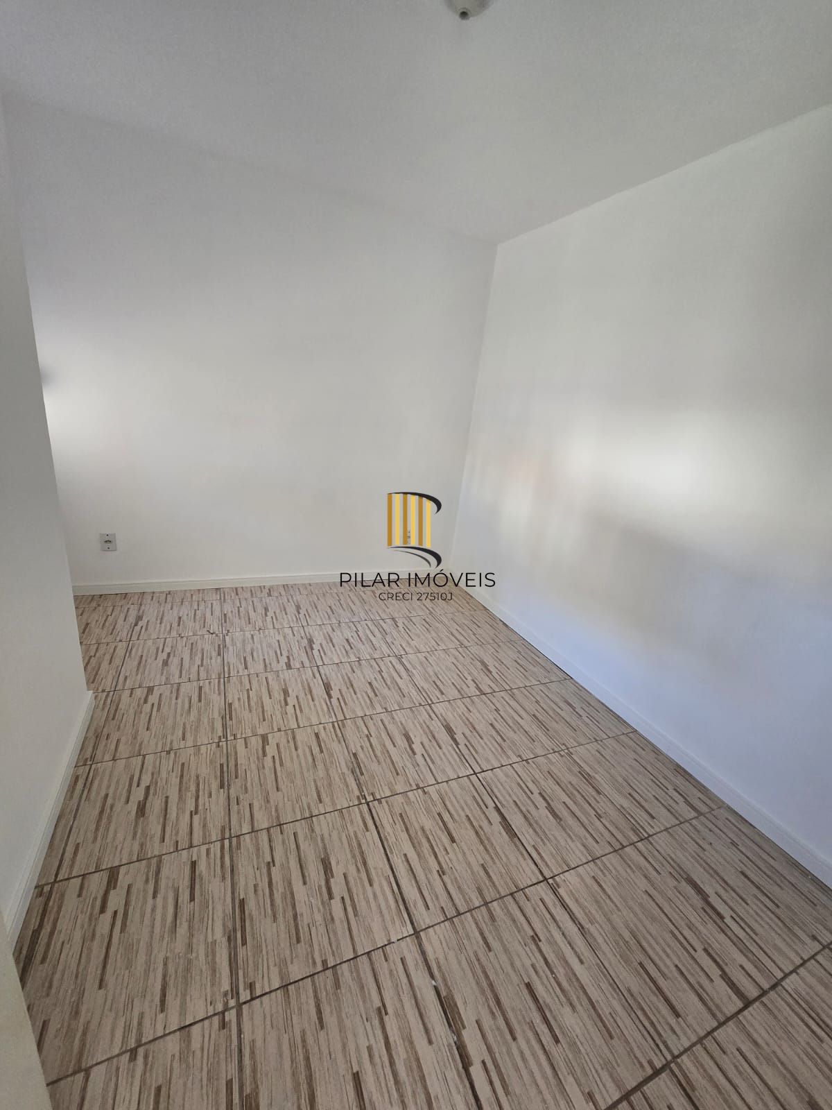 Apartamento no bairro Restinga - 2 dormitórios