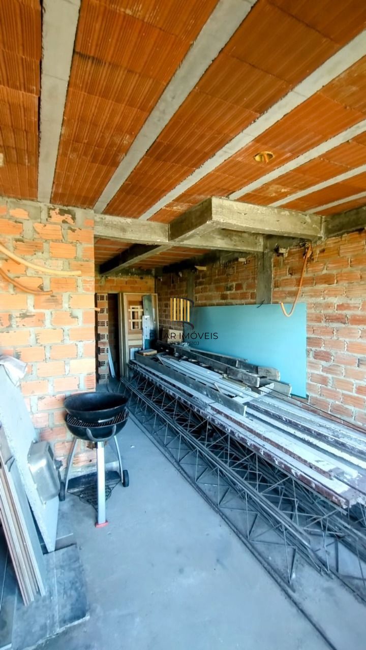 Sobrado no bairro Hípica