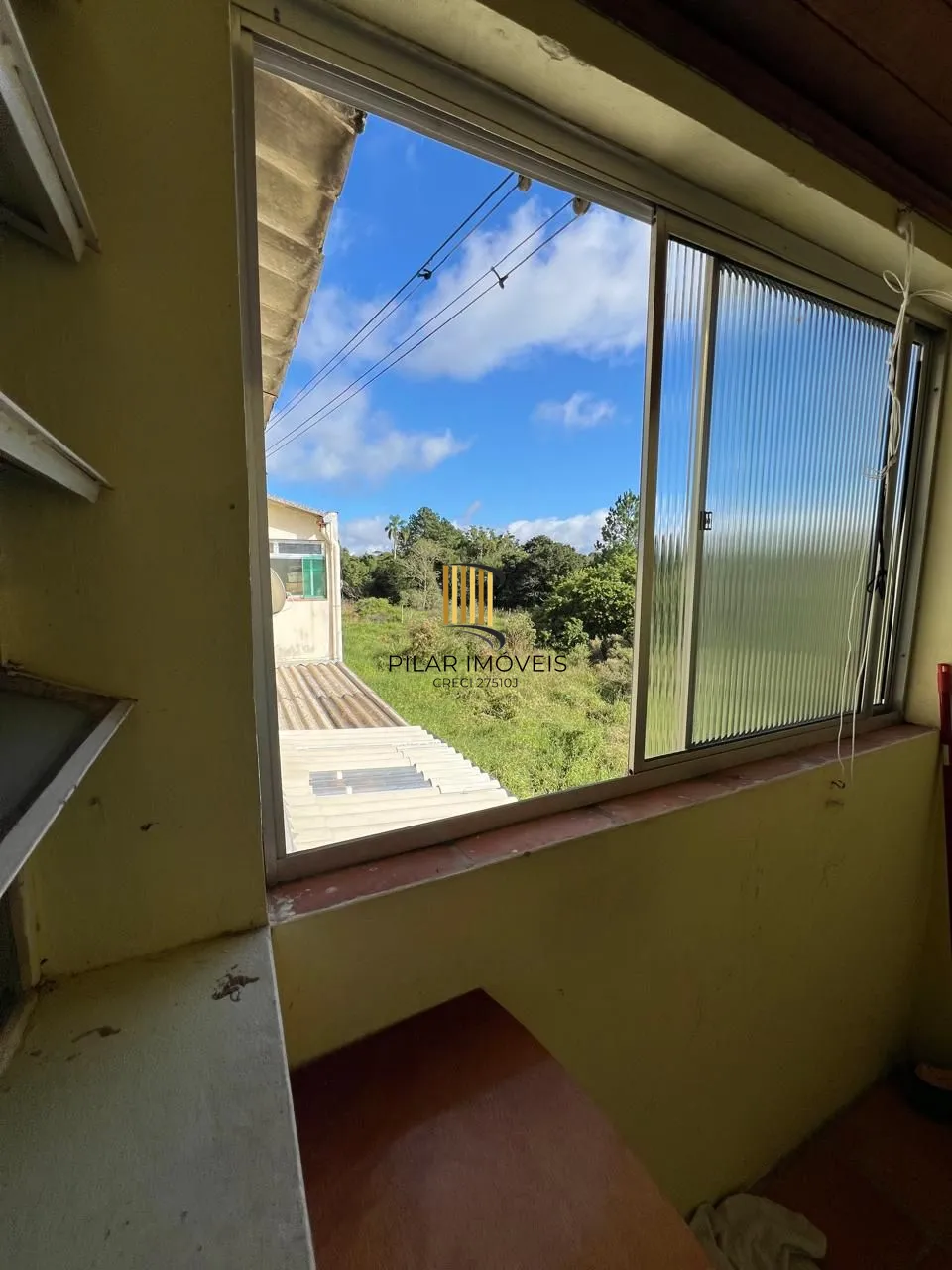 Apartamento de 2 dormitórios localizado em viamão