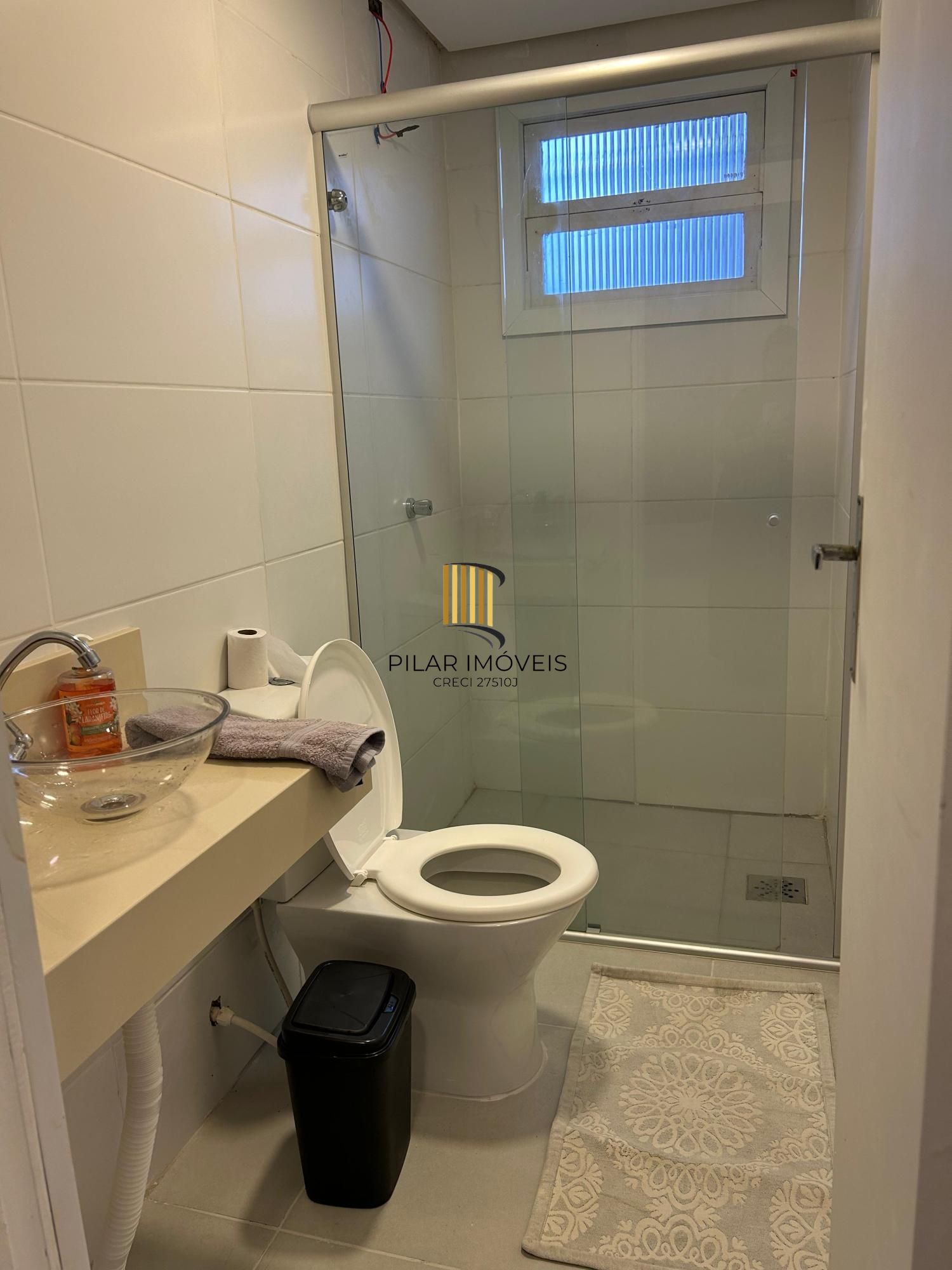 Ótimo apartamento de 3 dormitórios em Capão Novo