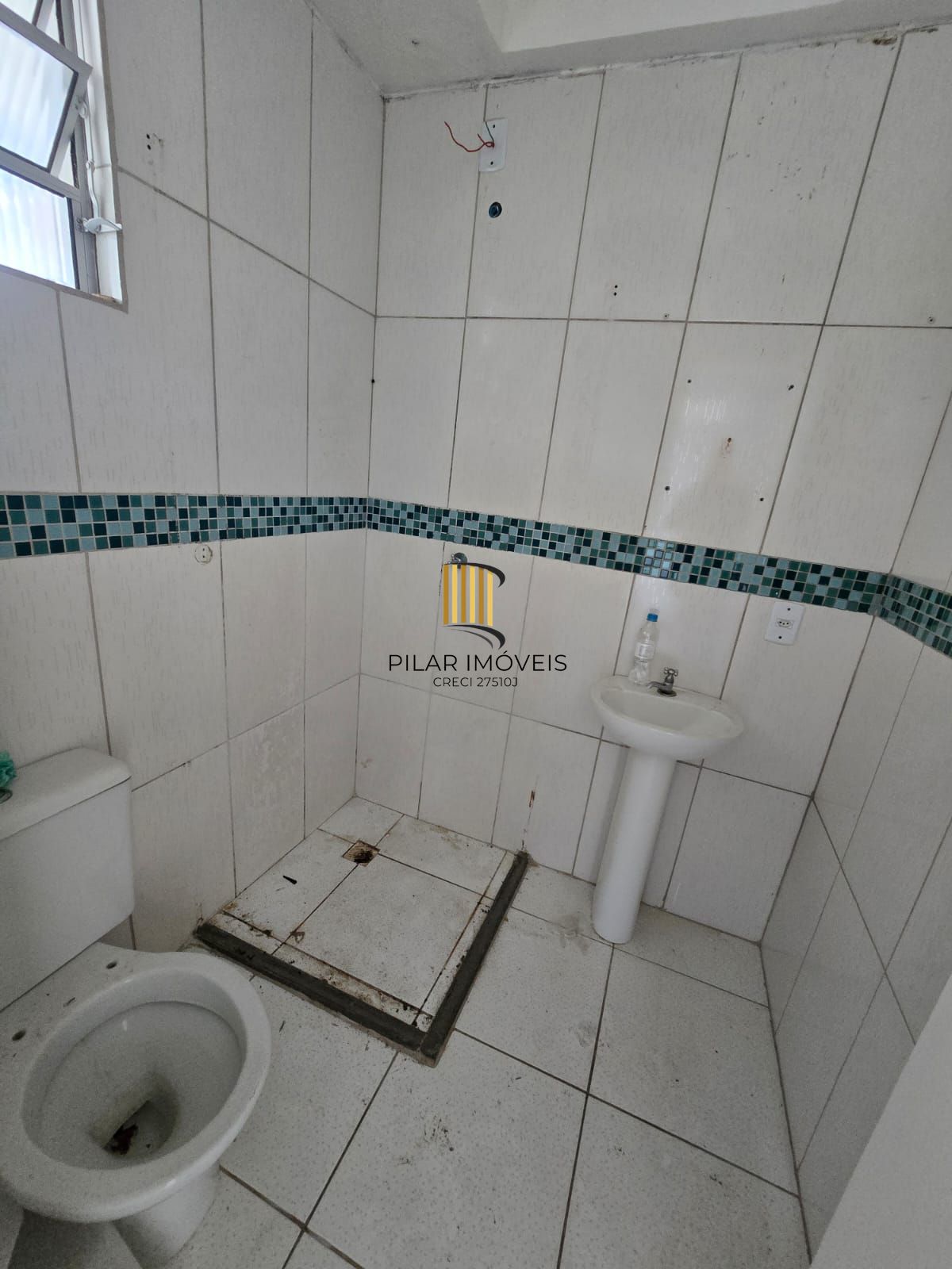 Apartamento bairro Restinga - 2 dormitórios - Sacada - 1 vaga escriturada - FINANCIÁVEL