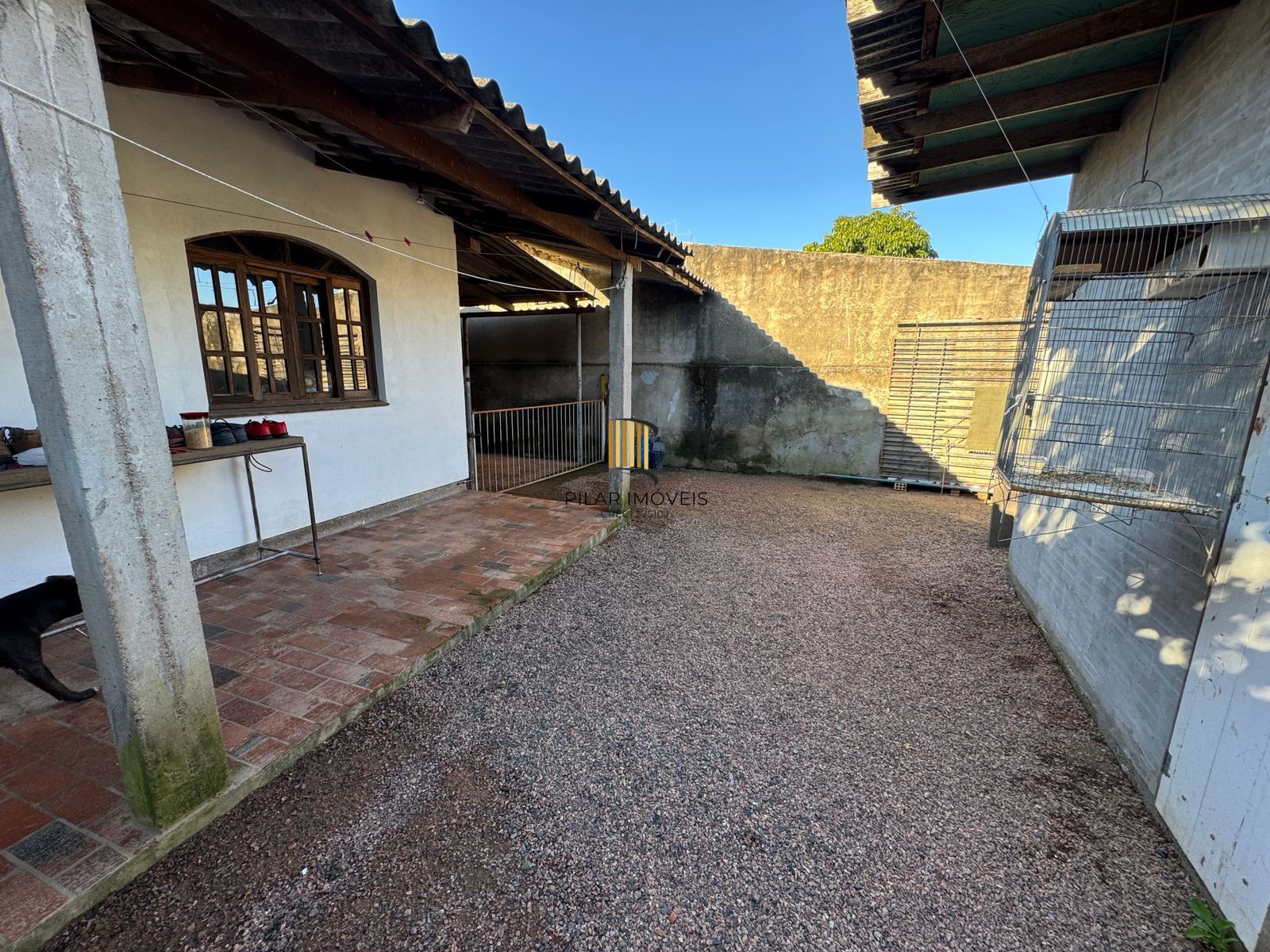 Casa no bairro Aberta dos Morros - 3 dormitórios