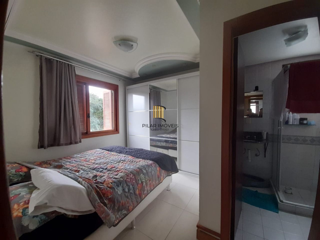 Apartamento no bairro Ipanema - 3 dormitórios - 1 suíte