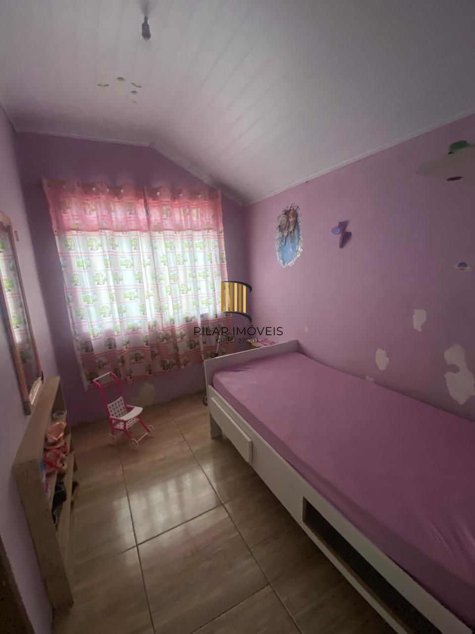 Ótima casa no bairro restinga de 4 dormitórios