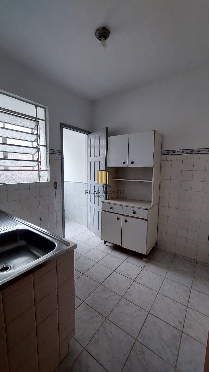 Apartamento no bairro Cristal 2 dormitórios -  1 vaga de garagem