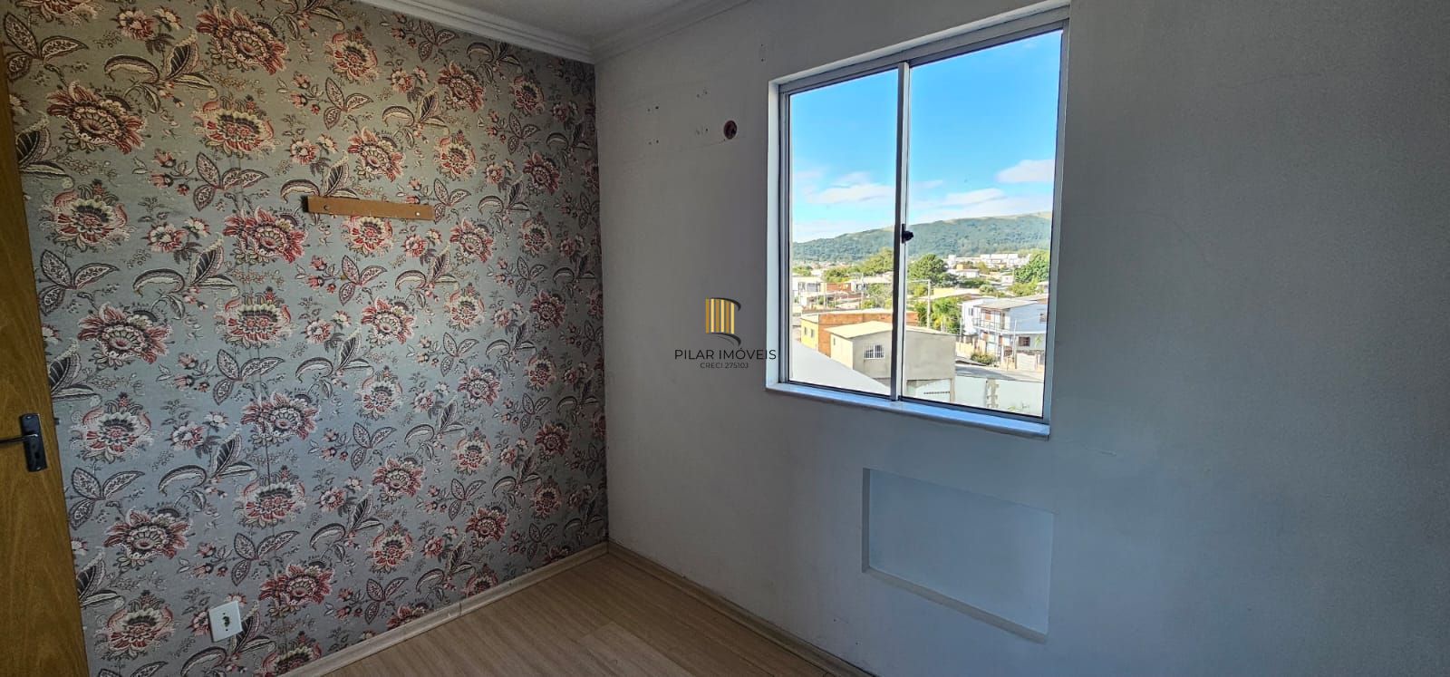 Apartamento semimobiliado Restinga
