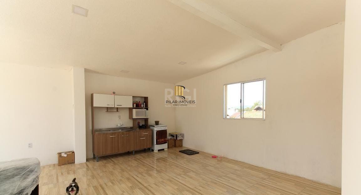 Casa no bairro Hípica - 3 dormitórios