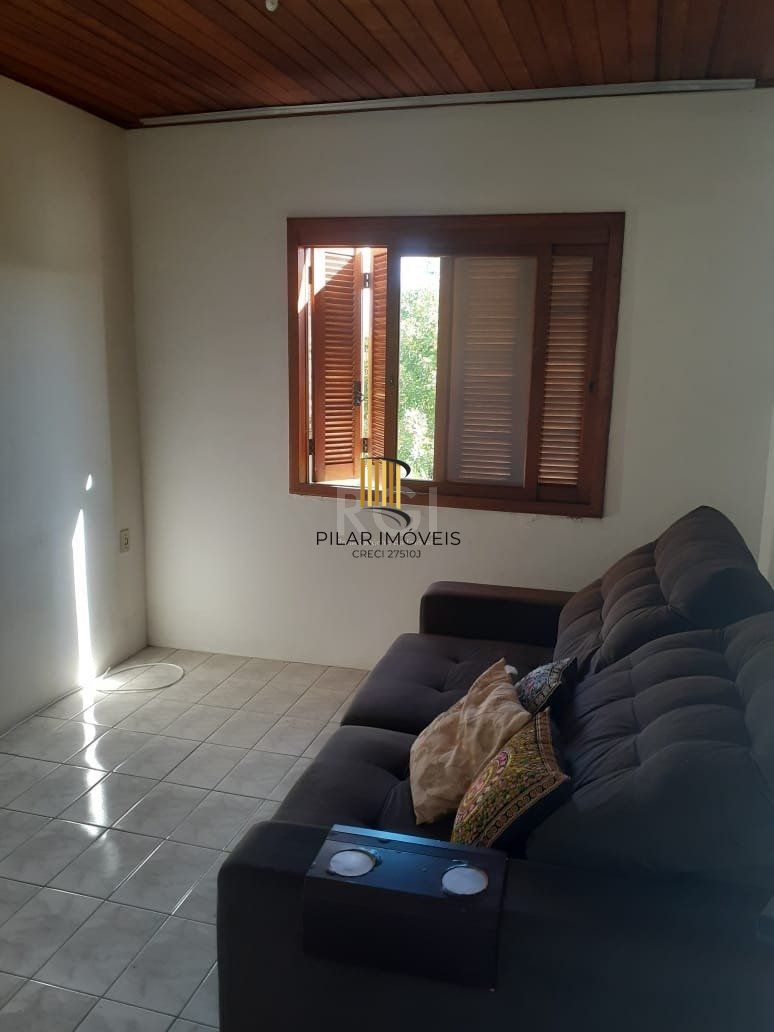 Casa para Venda - 300m², 5 dormitórios, 4 vagas - Vila Nova