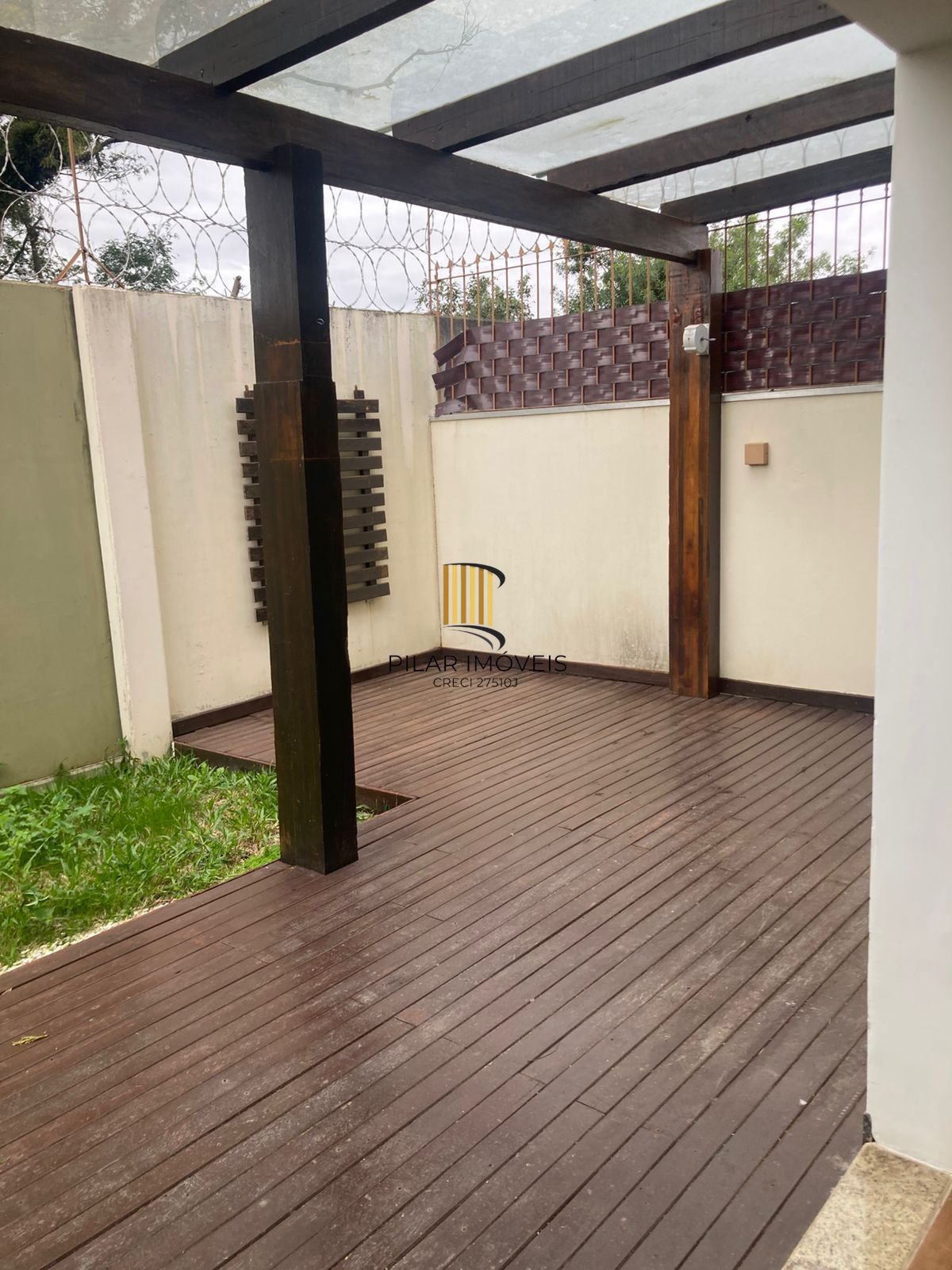 Casa de 3 Pavimentos no Bairro Aberta dos Morros