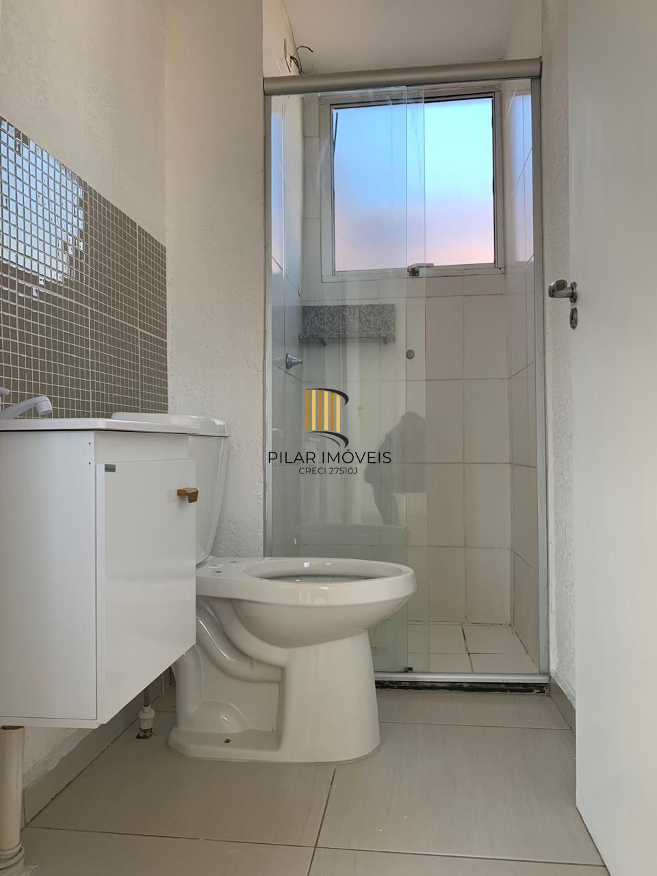 Apartamento no bairro Hípica - 2 dormitórios - 1 vaga