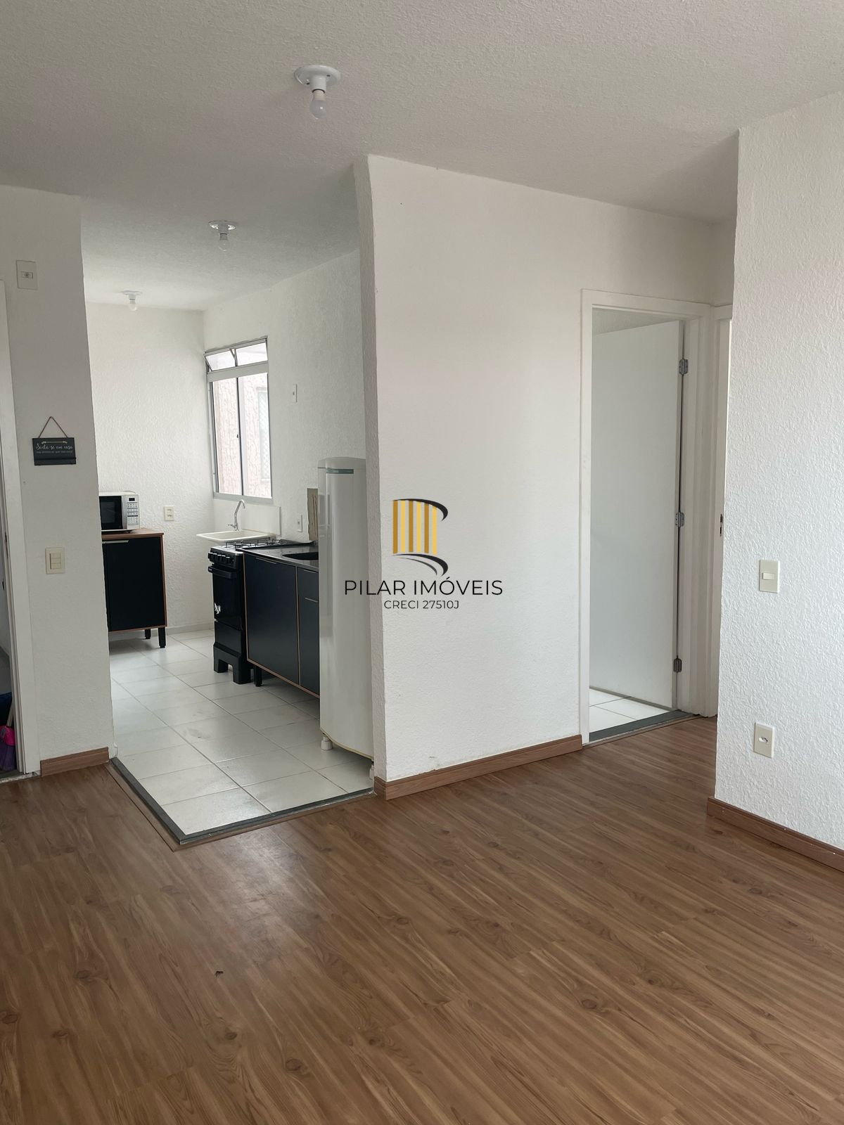Apartamento de 2 dormitórios no bairro Hípica
