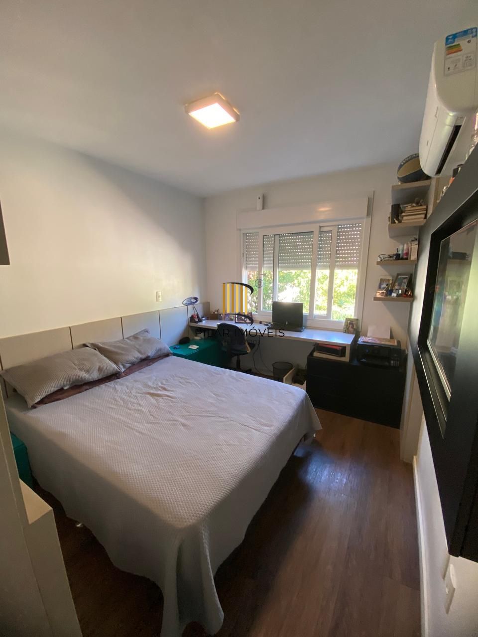 Casa em Ipanema com 4 Dormitórios sendo 3 Suíte