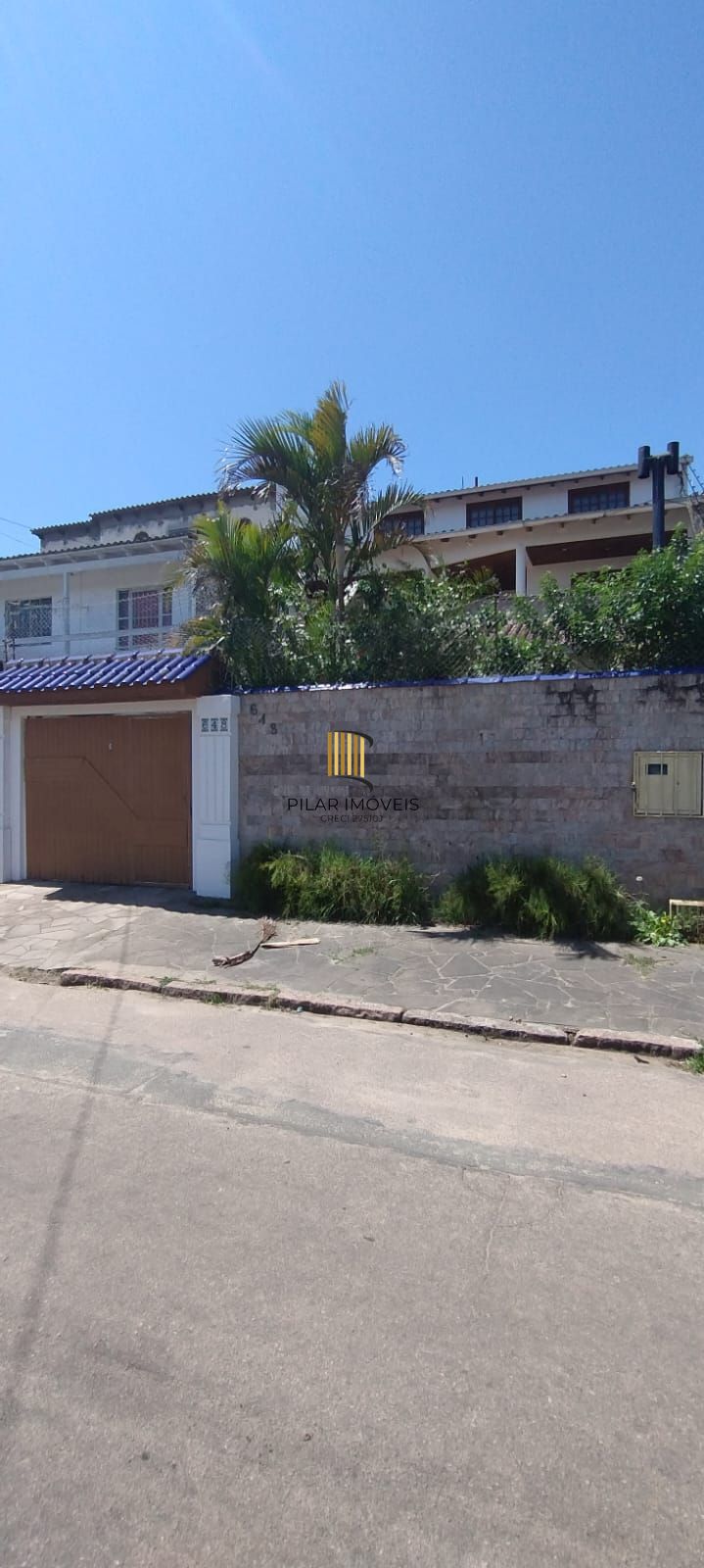 Casa no bairro Restinga - 4 dormitórios