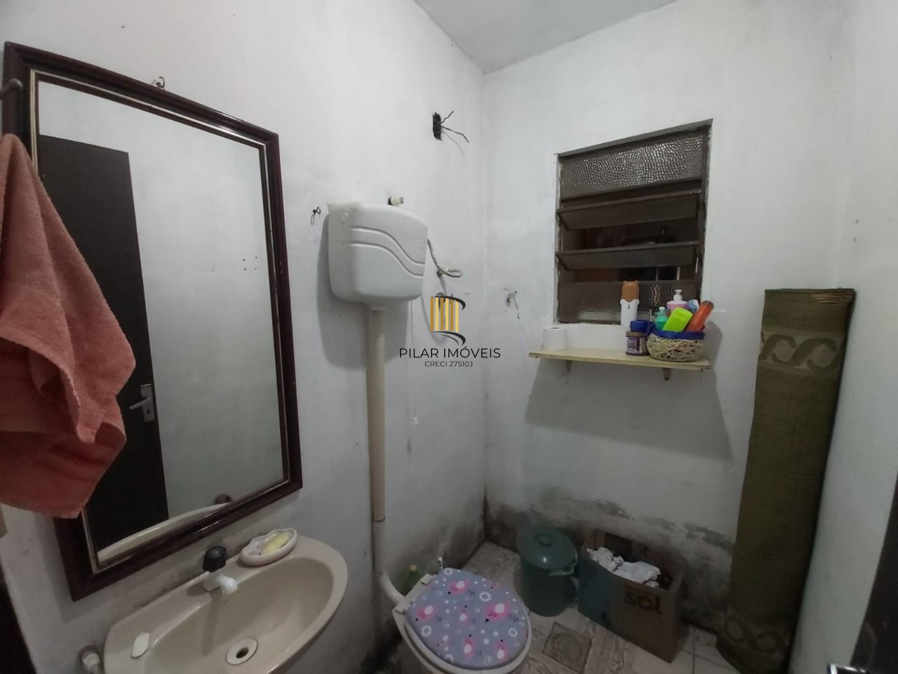 Casa no bairro Belém Novo - 2 dormitórios