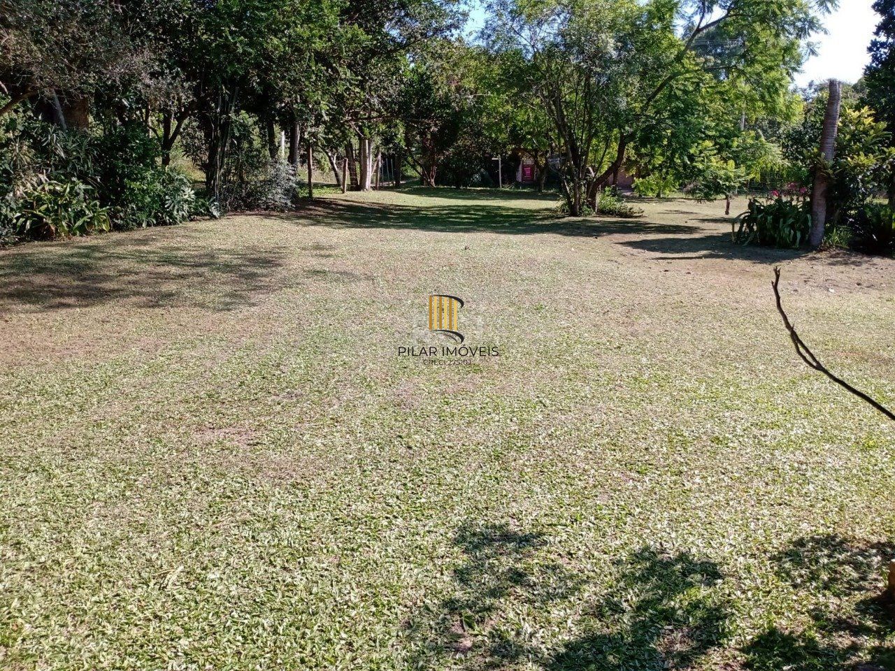 Sitio a venda em Itapuã