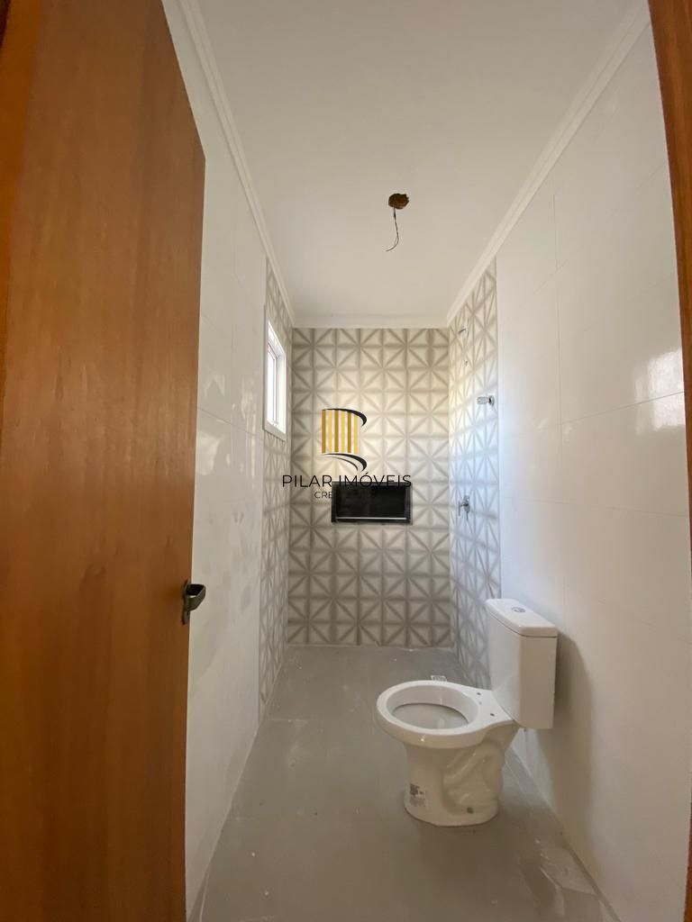 Linda Casa térrea de 2 Dormitórios sendo um suite Localizada no Ipanema Residence Park