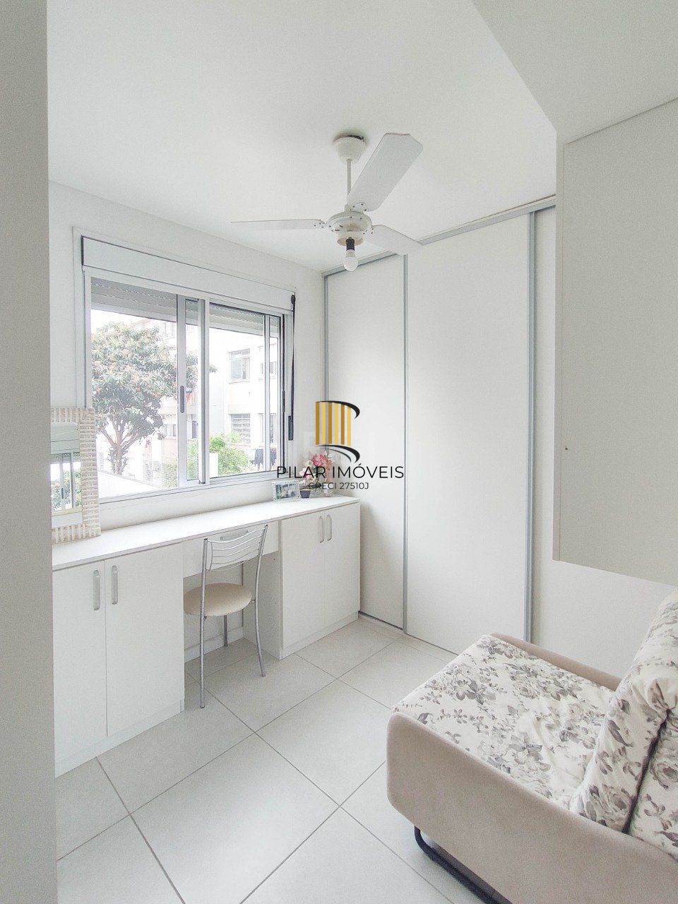 Apartamento no bairro Cristal - 3 dormitórios