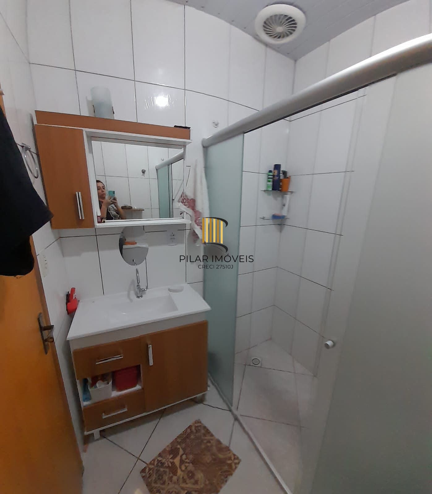 Casa no bairro Hípica - 2 dormitórios