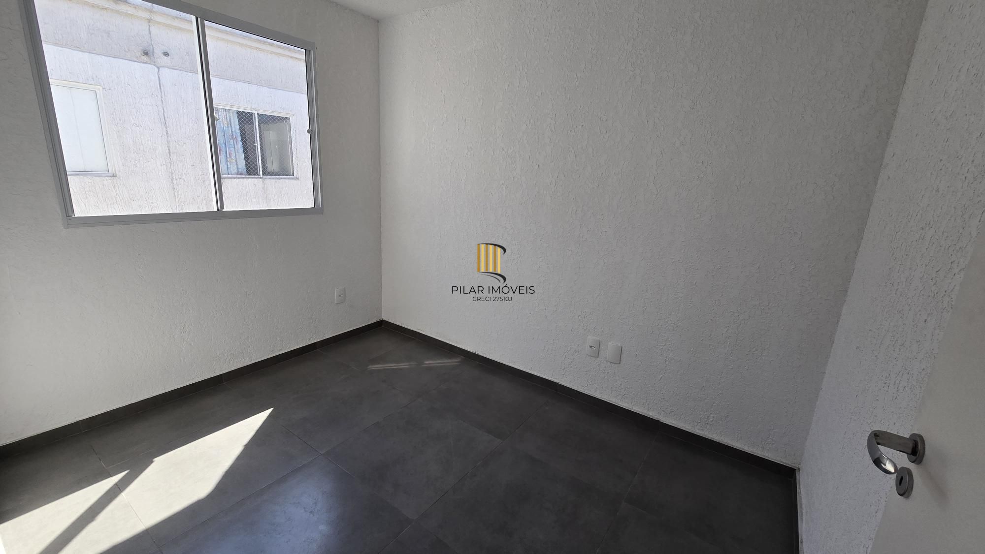 Apartamento no bairro Restinga - 2 dormitórios - 1 vaga