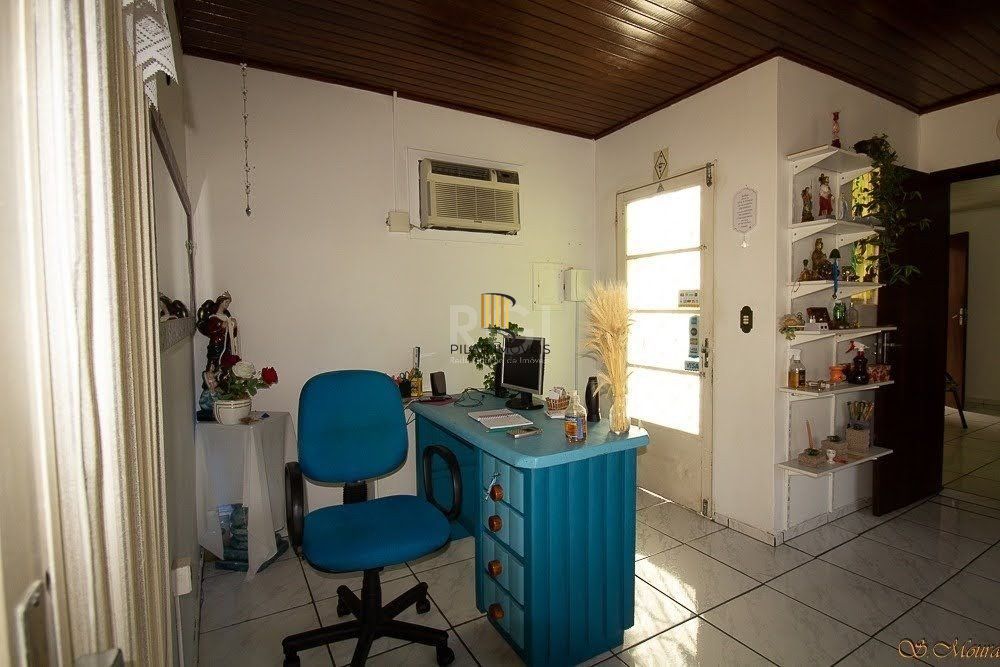 Casa no Bairro Tristeza - 3 dormitórios