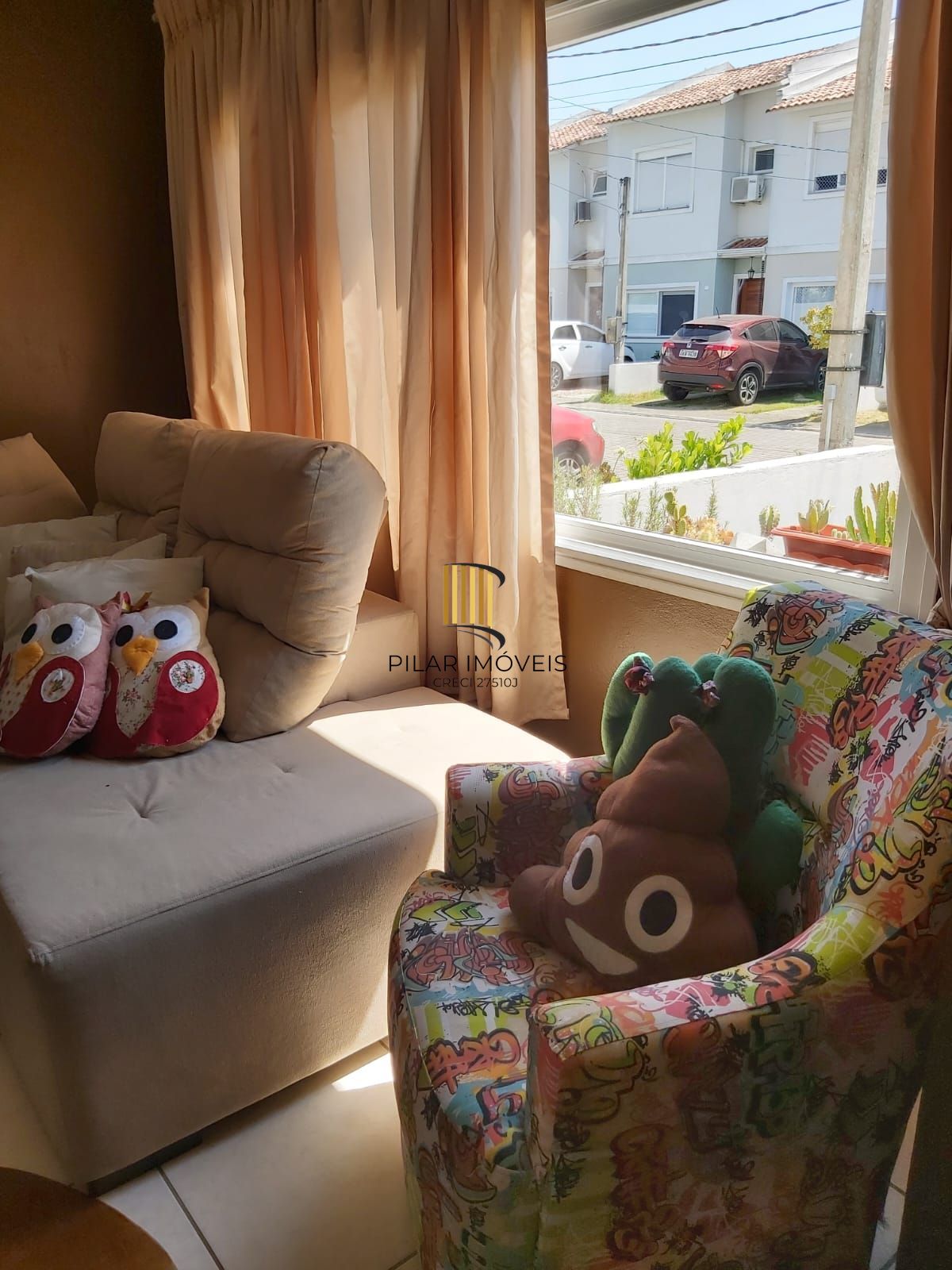 Casa de Condominio - 3 Dormitórios