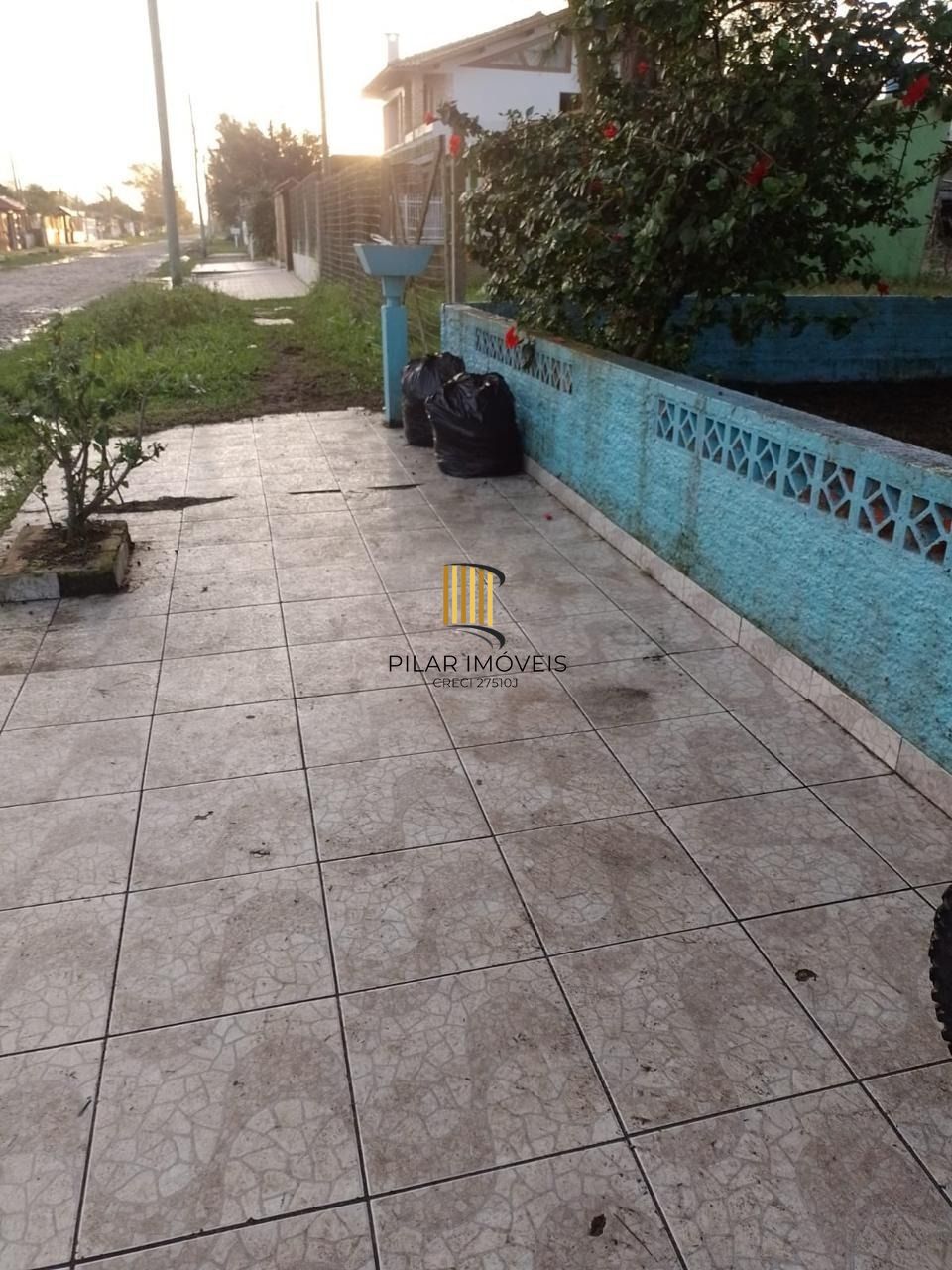 Casa em Quintão de 3 dormitórios com mais um  terreno ao lado de 300m²