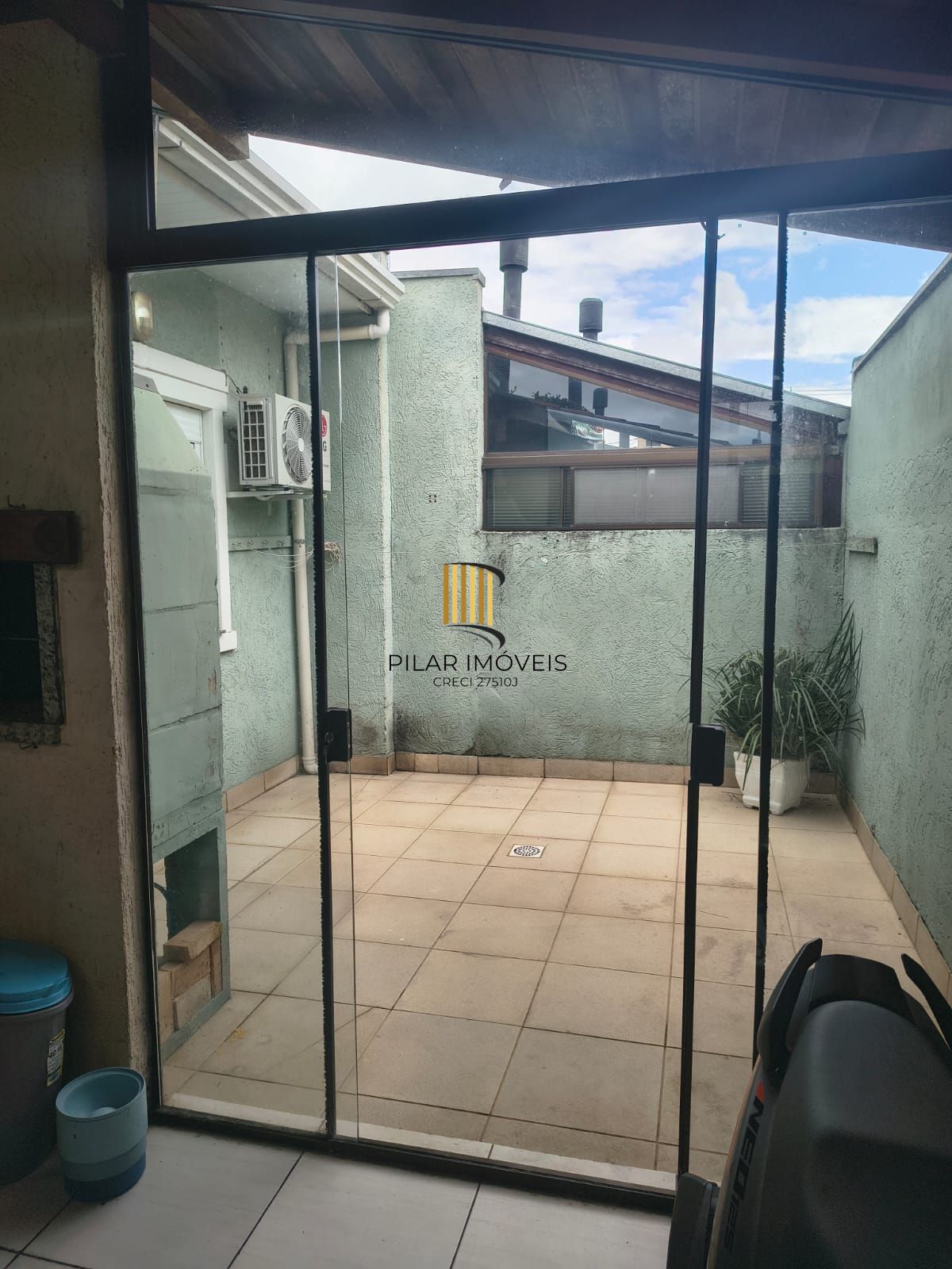 Casa em condominio fechado de 2 dormitorios MOBILIADA!