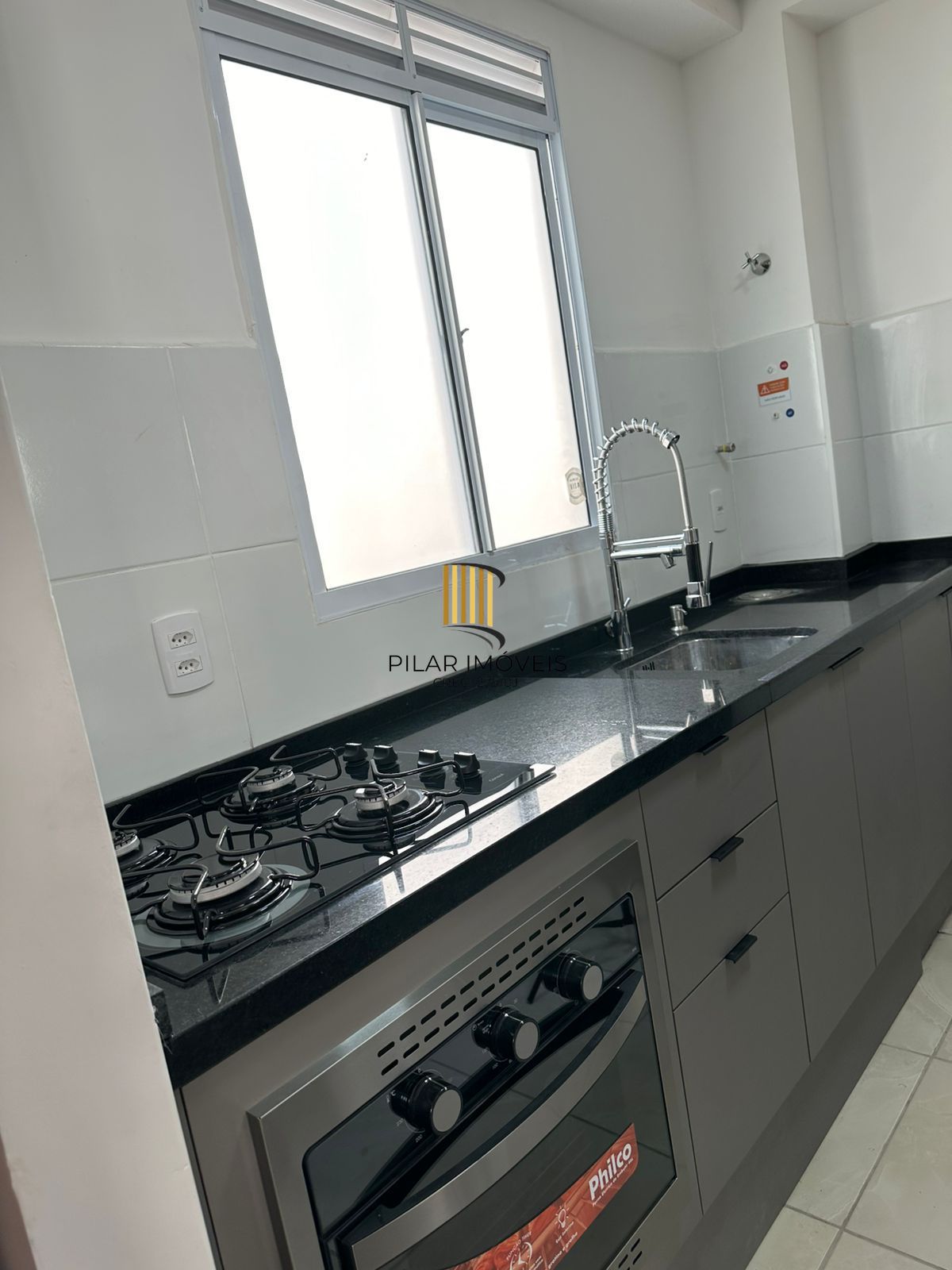 Apartamento no bairro Mario Quintana / Av. Protasio Alves - 2 dormitórios - 1 vaga