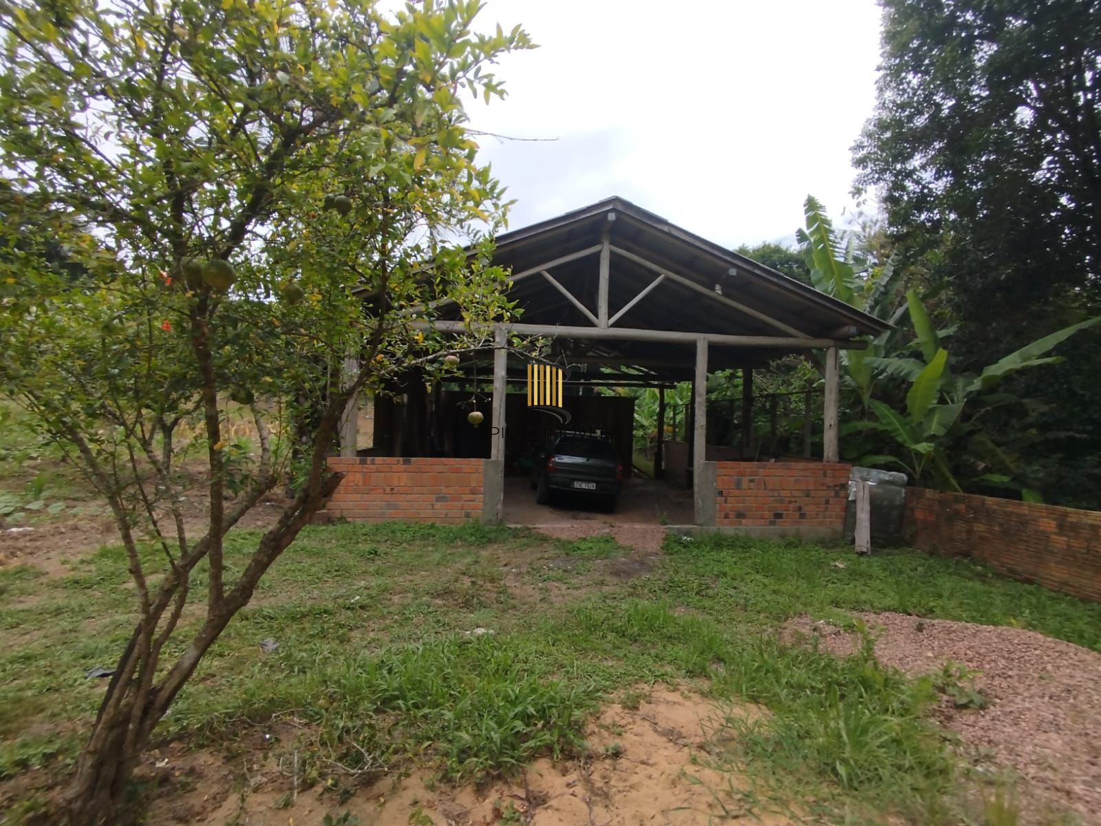 Chácara no bairro Restinga