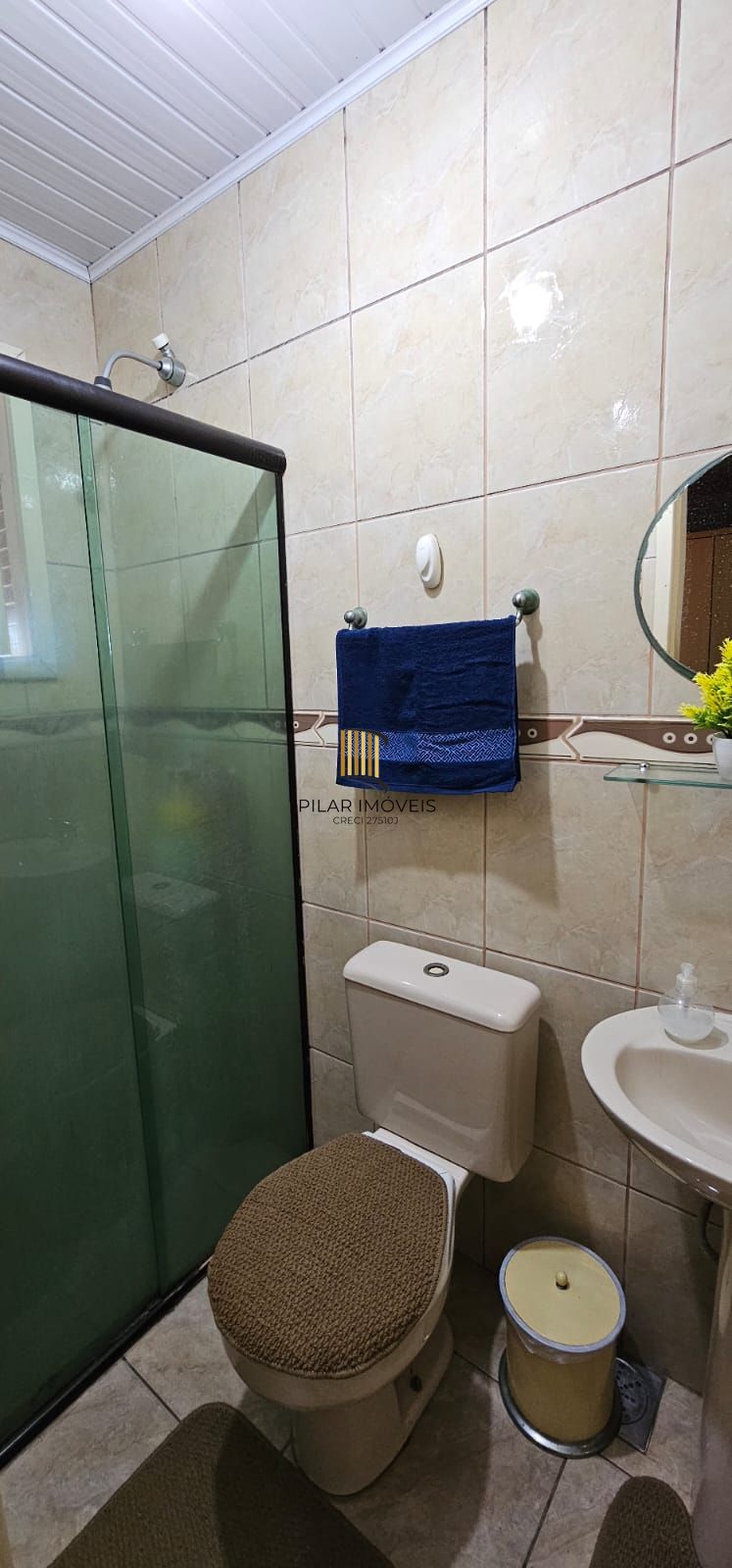 Casa 3 dormitórios Bairro Guarujá