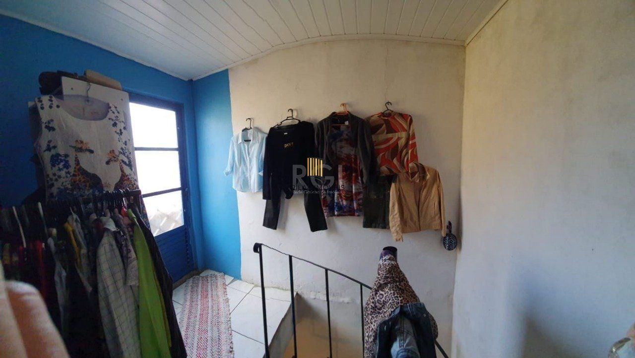 SOBRADO BAIRRO ABERTA DOS MORROS - 4 DORMITÓRIOS